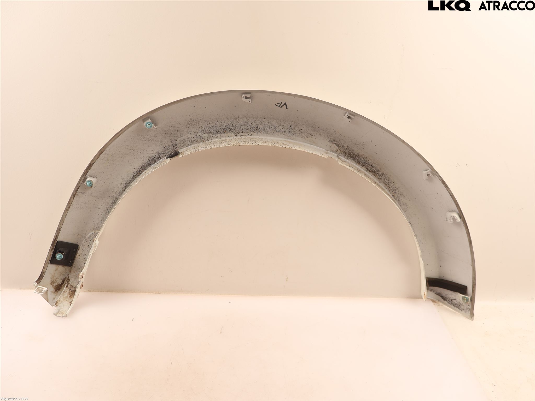Mitsubishi L200 06-15 Skjerm Bredder