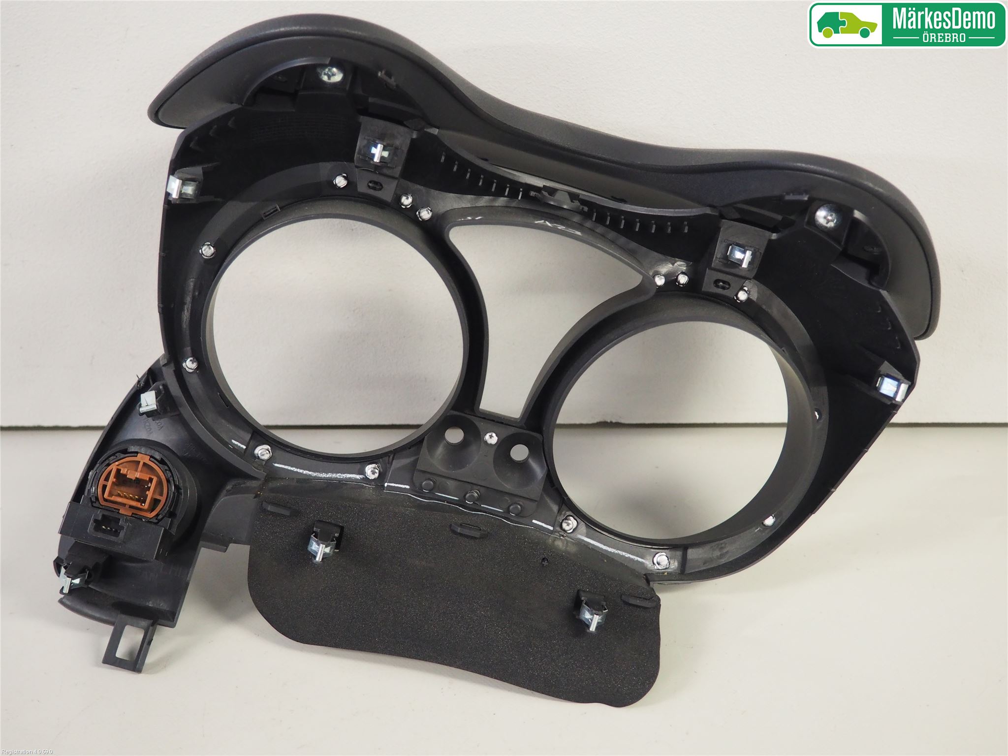 Nissan JUKE 10-14 Instrument Ramme