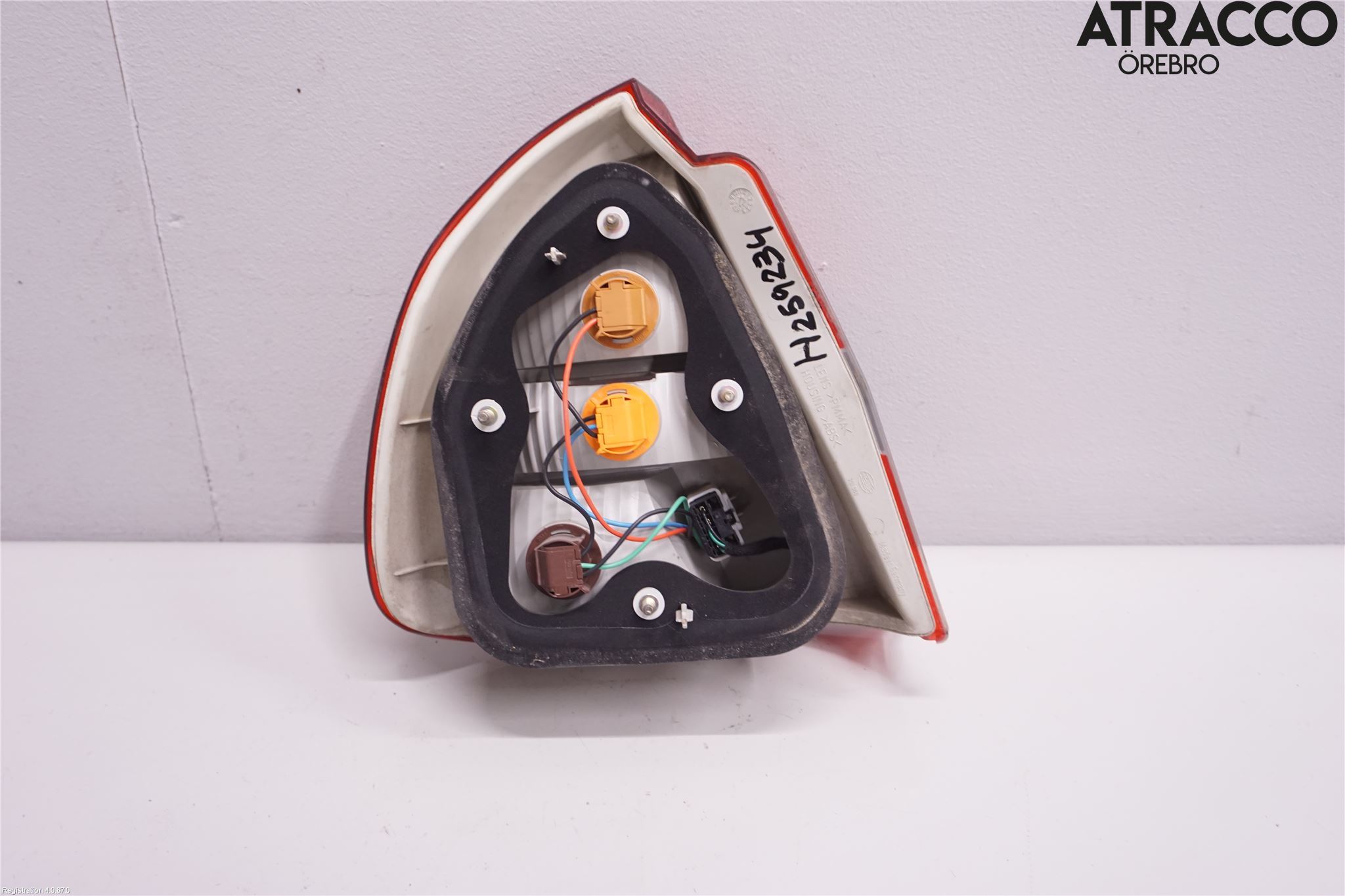 Mitsubishi CARISMA 00-04 Baklykt Høyre