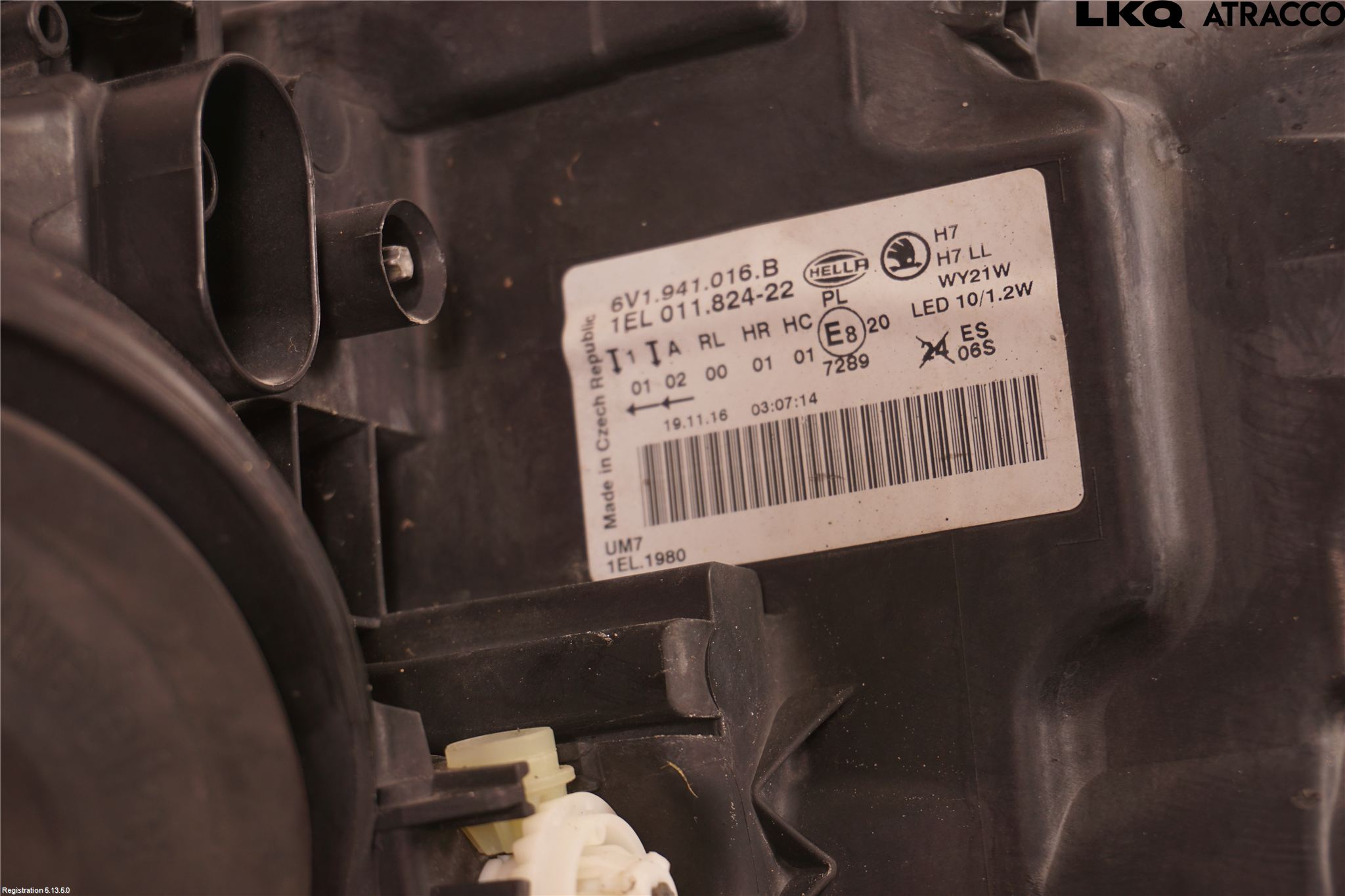 Skoda FABIA 15-21 Frontlykt Høyre