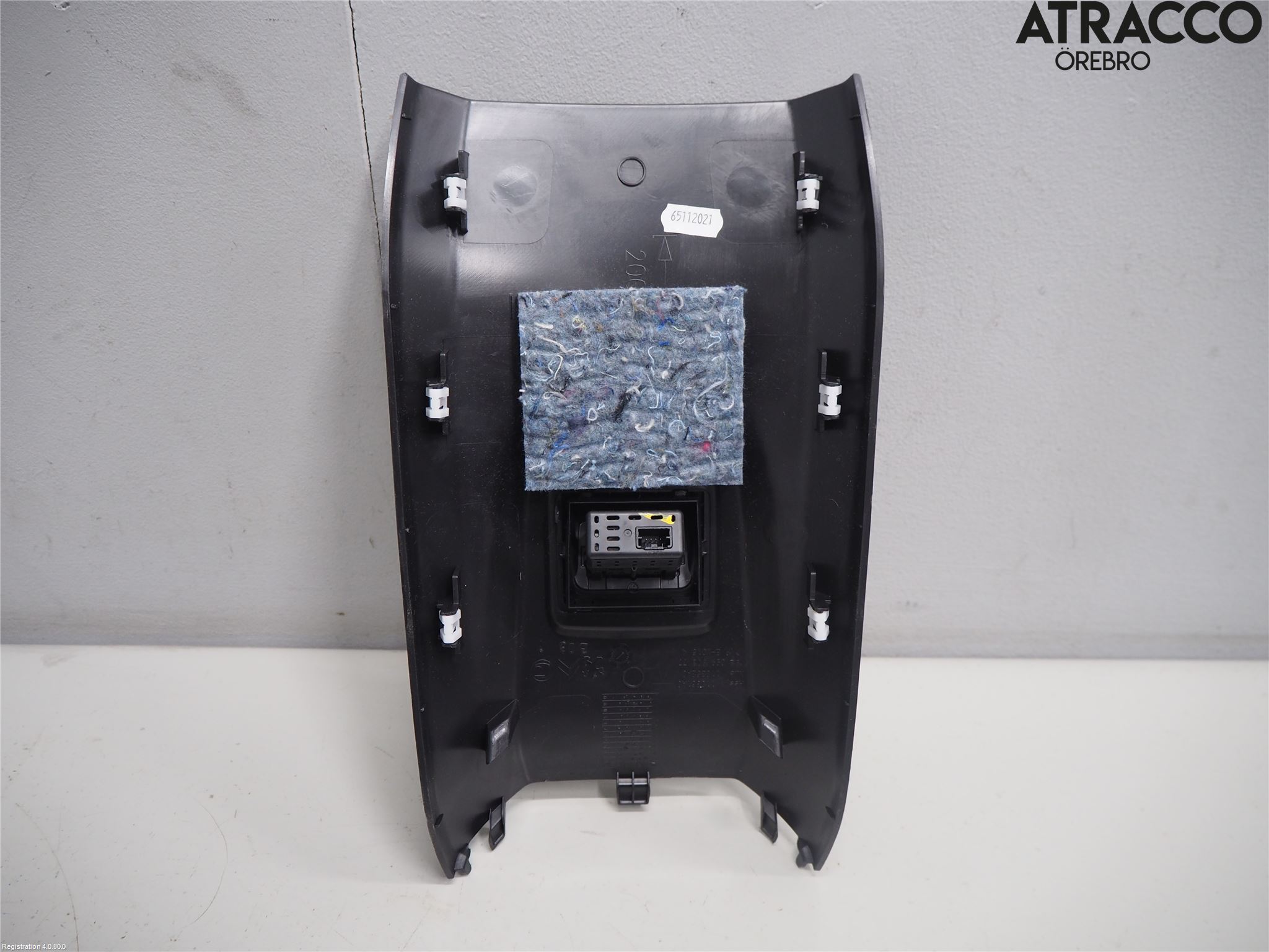 Peugeot 3008 17-24 Instrumentkonsoll Gulv