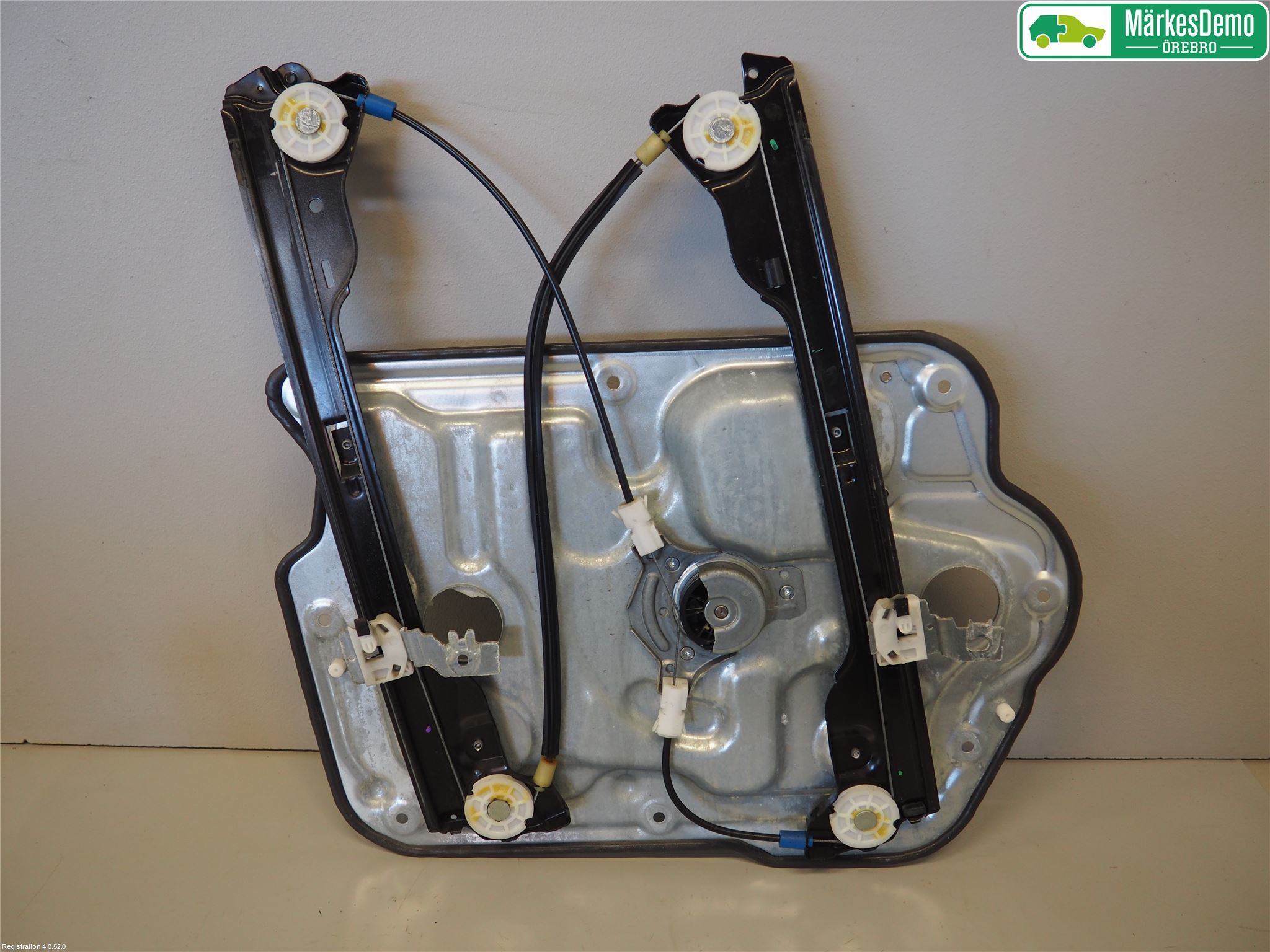 Nissan QASHQAI+2  10-14 Vindusheis El Komp