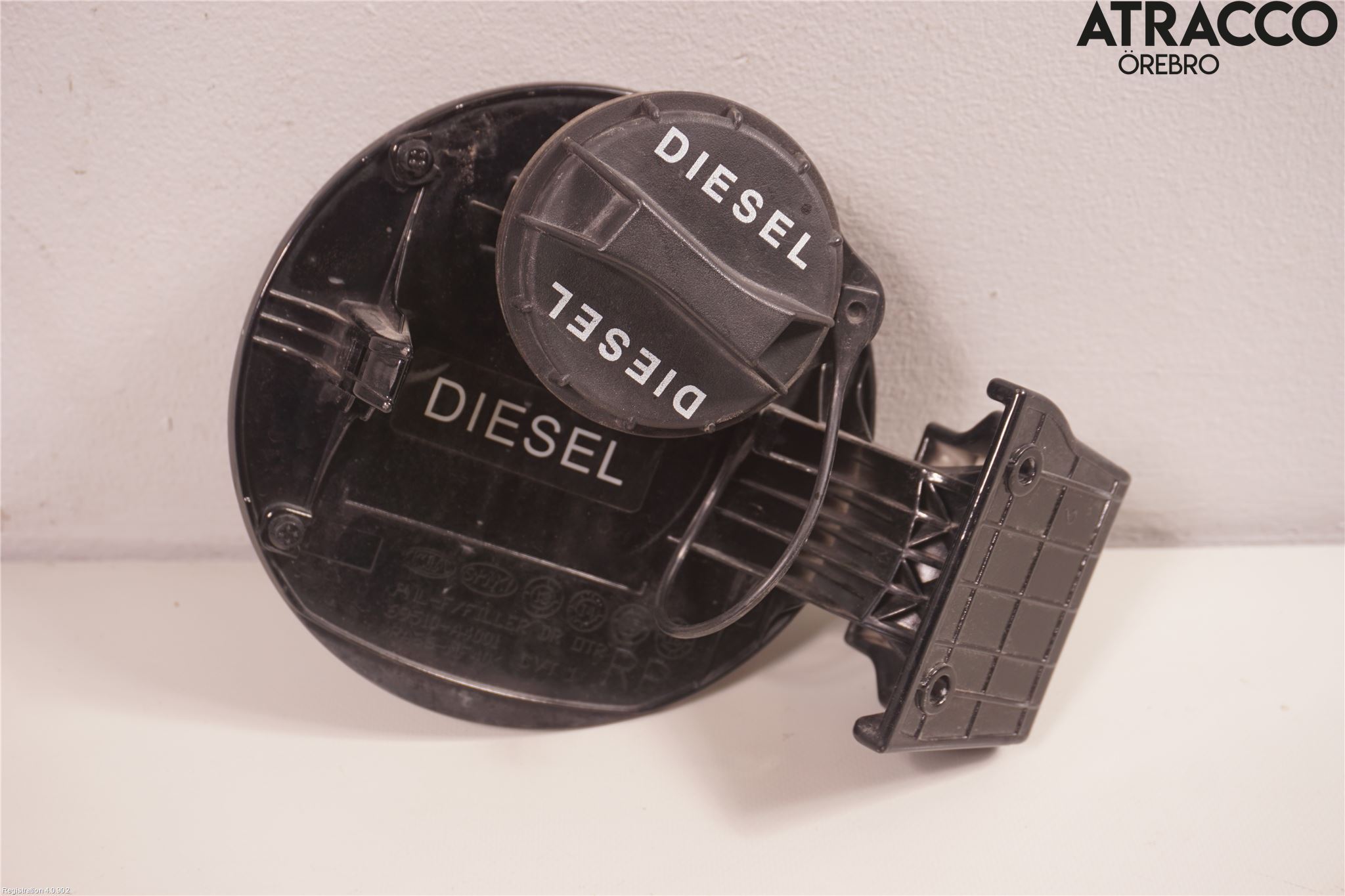 Kia CARENS III 13-19 Drivstoff Tankluke