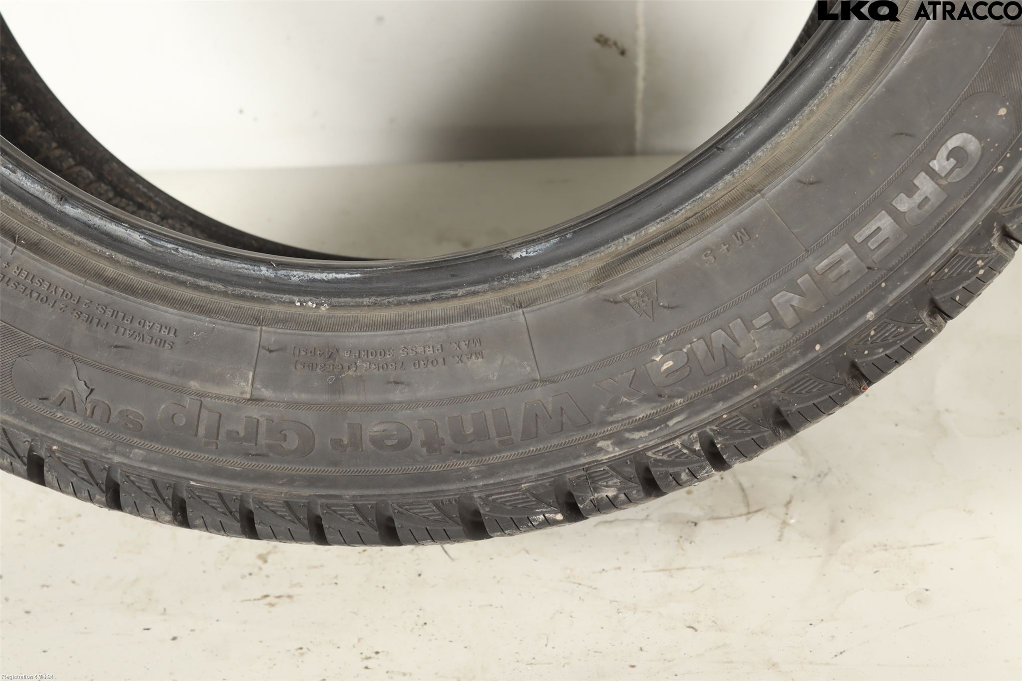 VINTERDÄCK DUBBAT Dekk 225/55-18