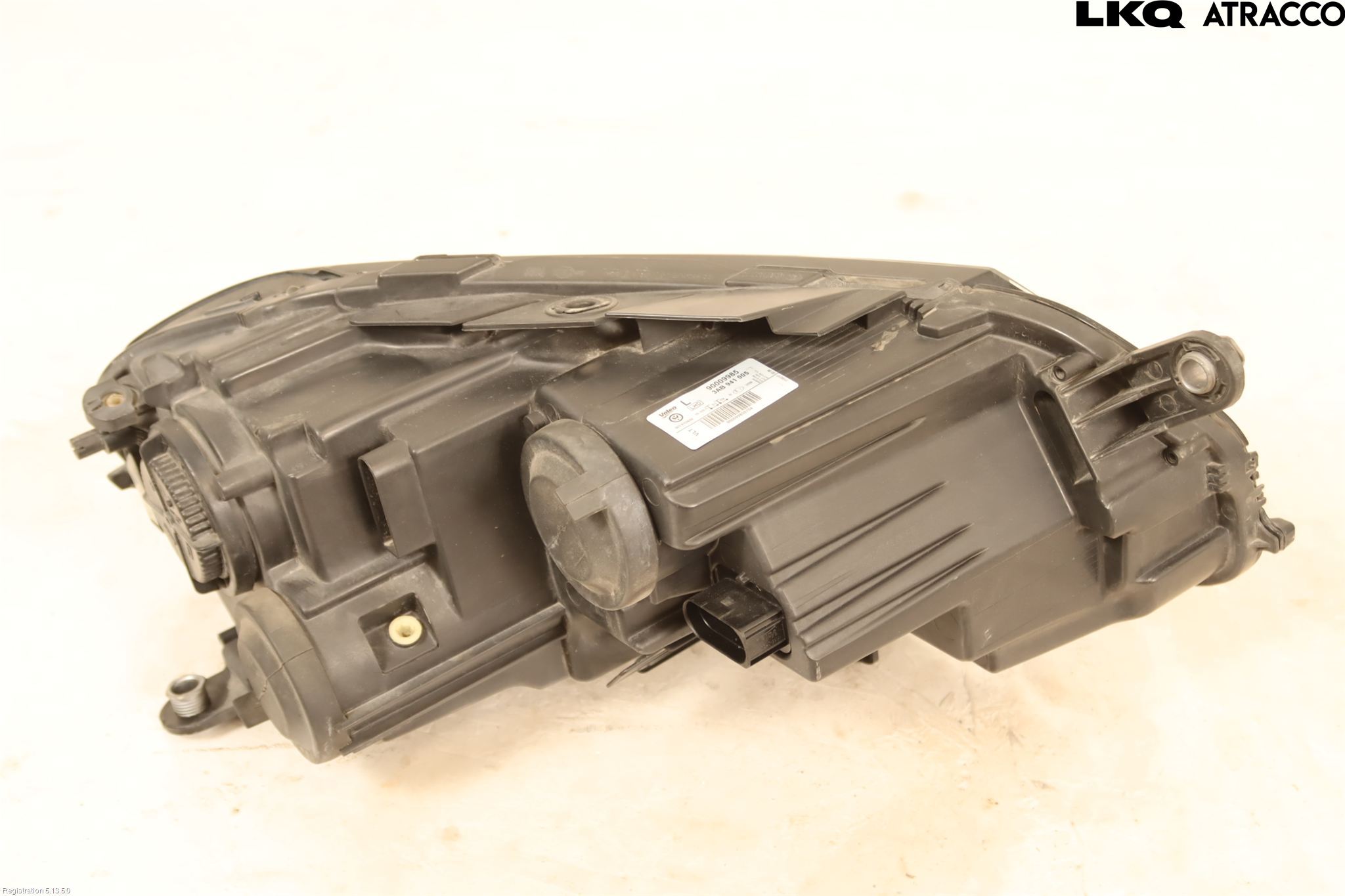 Volkswagen VW PASSAT 11-14 Frontlykt Venstre