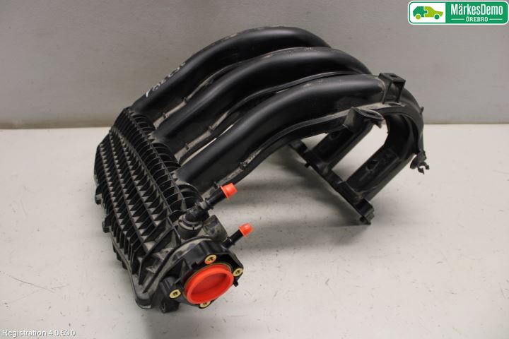 Peugeot PEUGOT 208 16-19 Innsugningsmanifold