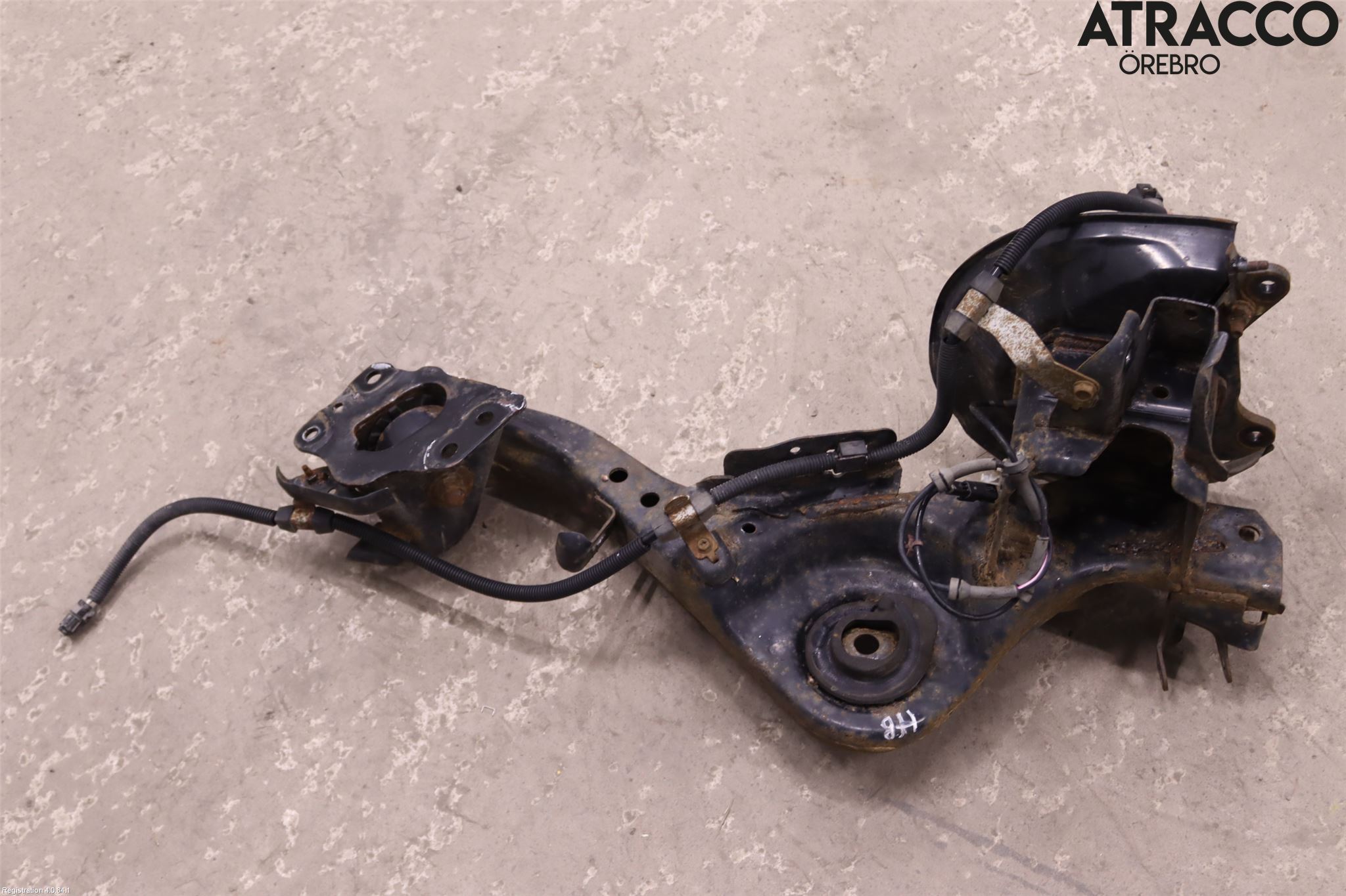 Nissan X-TRAIL 14-21 Spindel Hb