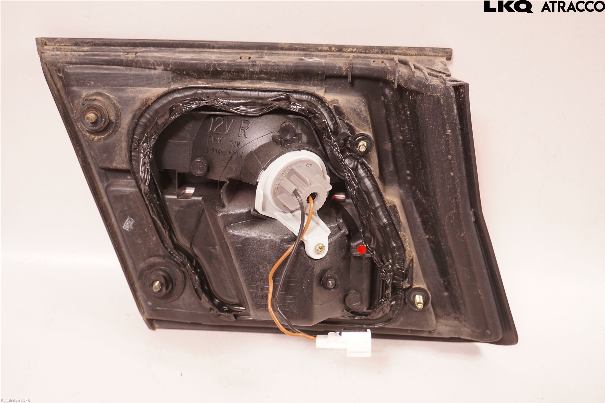 Nissan ALMERA    96-00 Baklykt Høyre  På Luke(Indre)