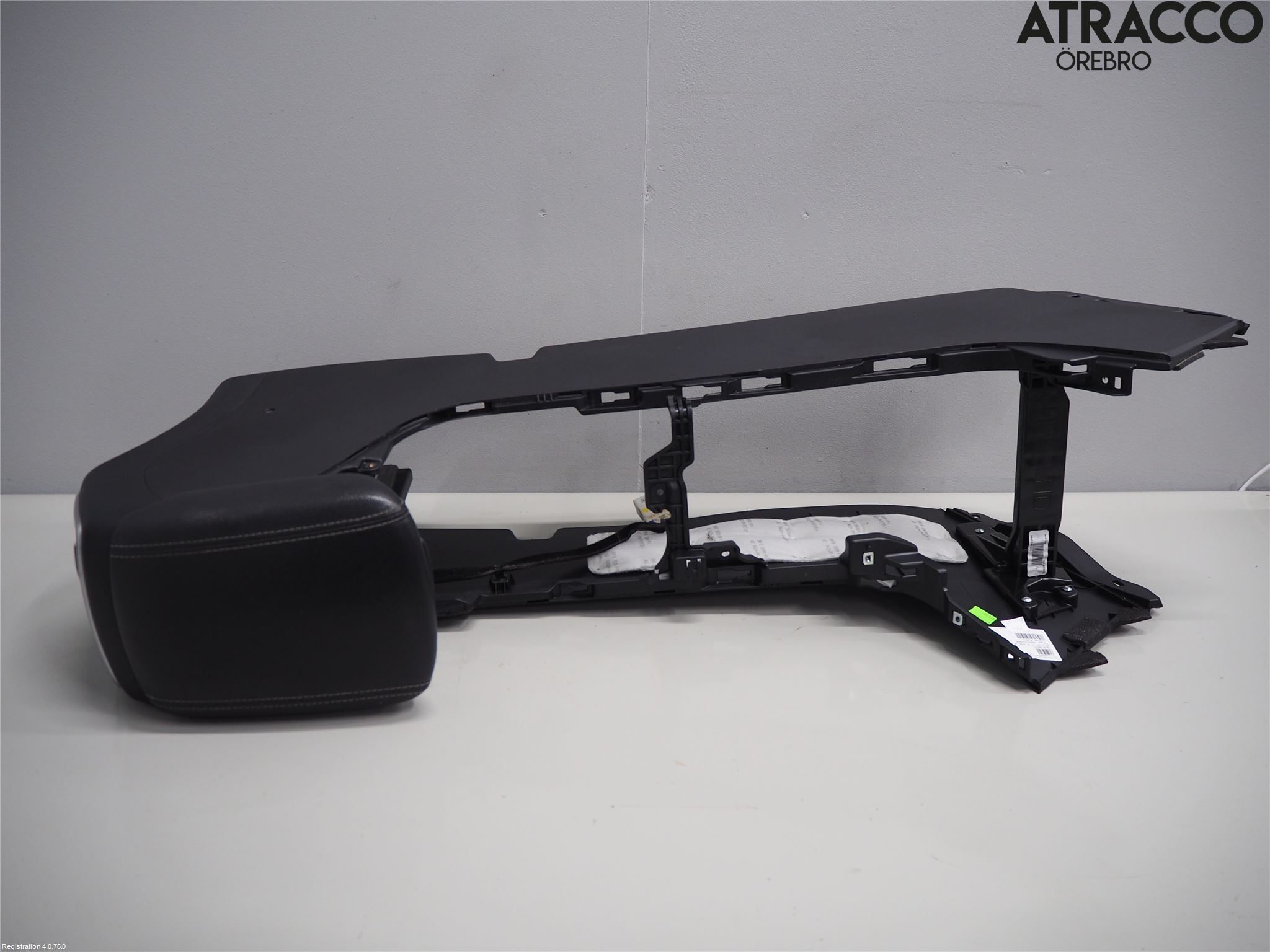 Kia SPORTAGE (QL) 16-21 Instrumentkonsoll Gulv