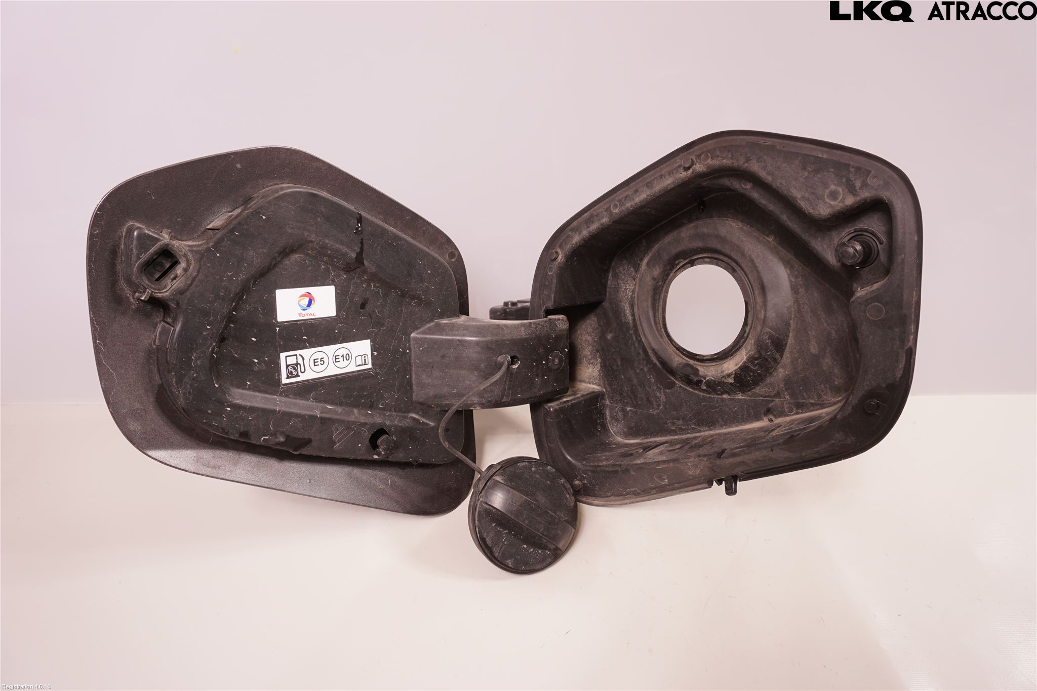 Peugeot 208/E-208 20- Drivstoff Tankluke