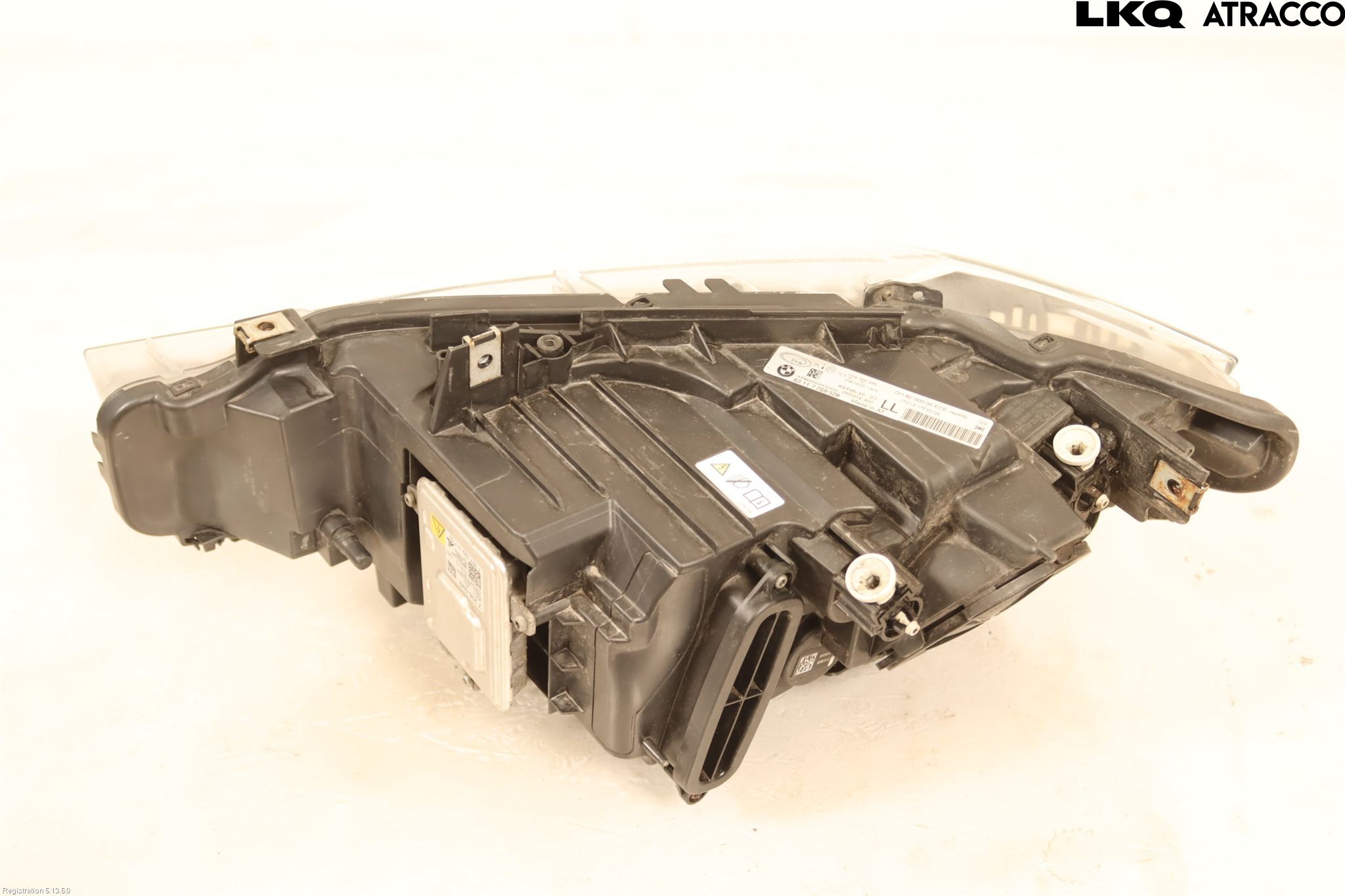 BMW 3 F30/F31/F80 12-19 Frontlykt Høyre