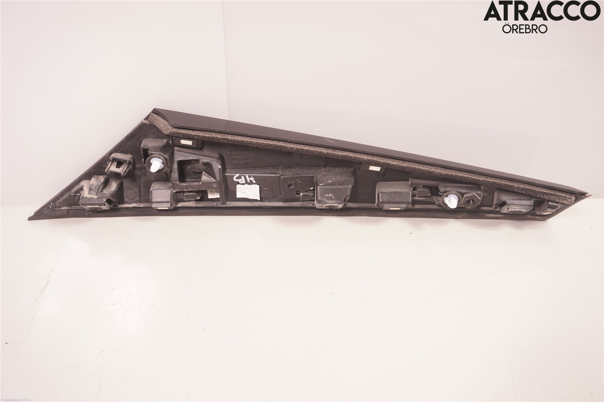 Peugeot 2008/E-2008 20- Spoiler Bakluke