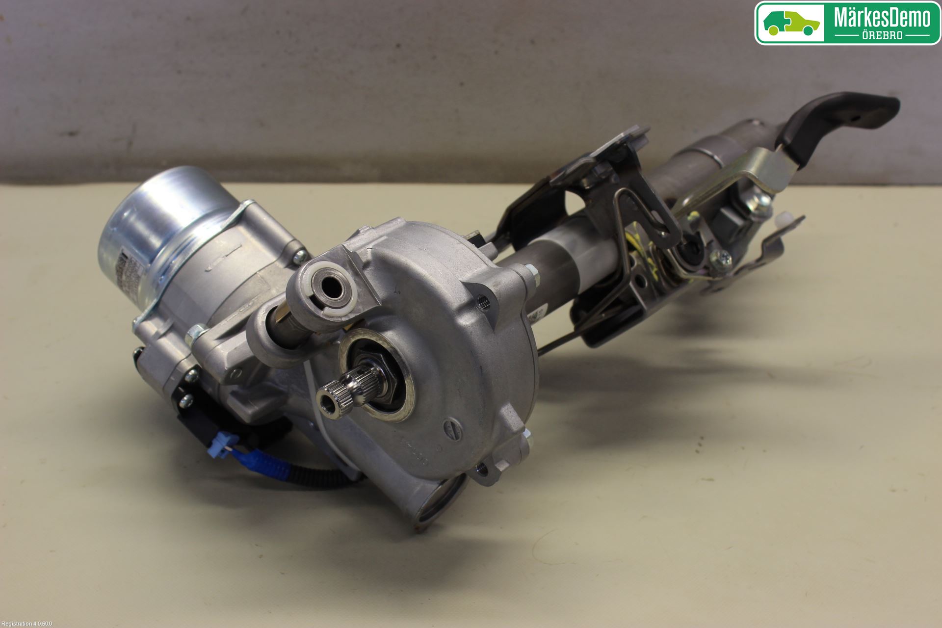 Mitsubishi OUTLANDER 13-21 Rattakselaggregat Innebygd Servo