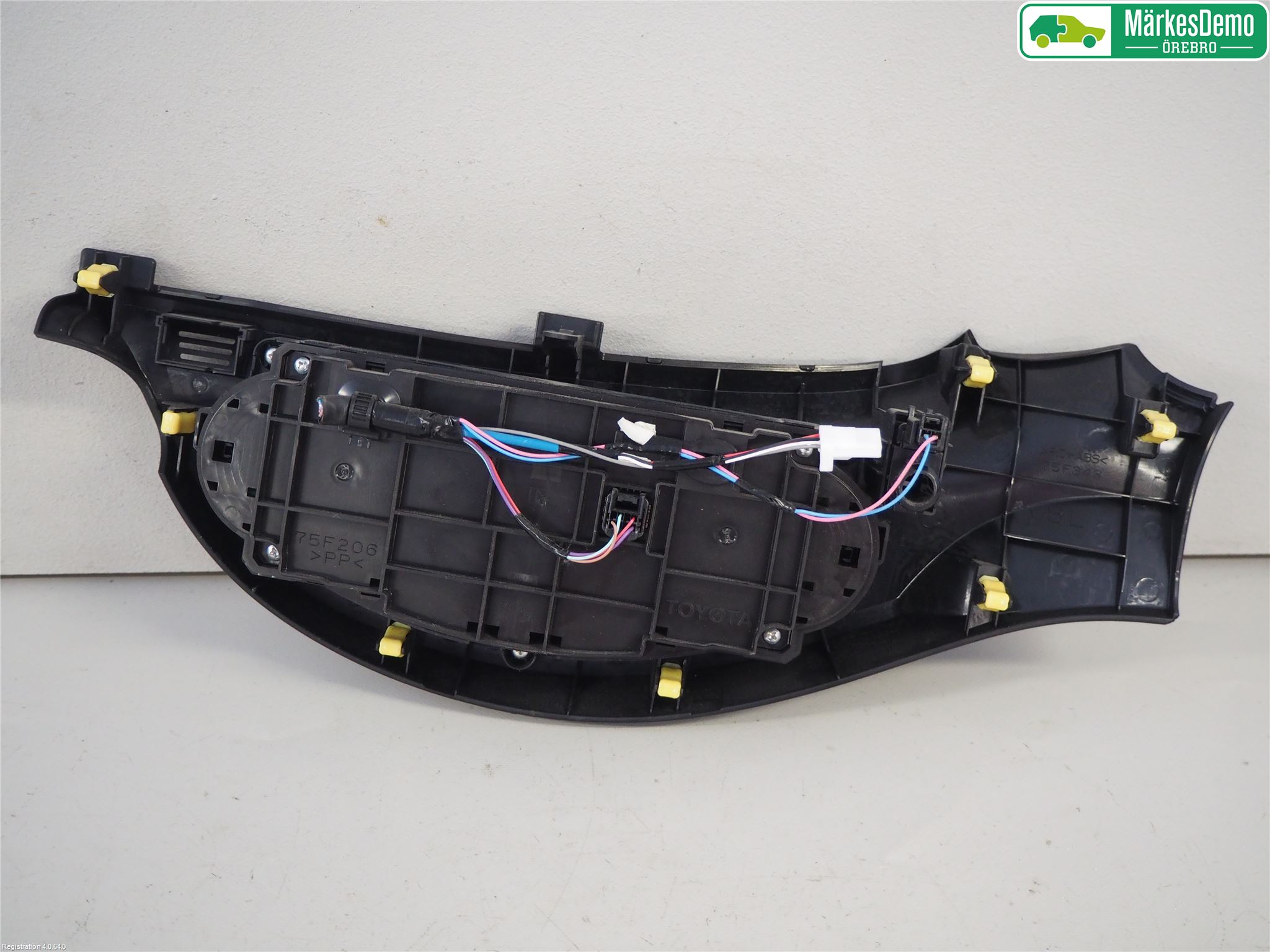 Toyota YARIS XP130 12-14 Varme Ac Betjening-Display