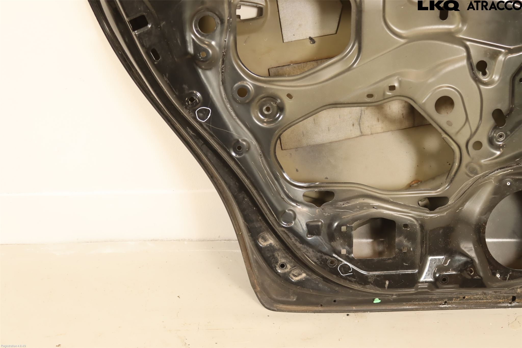 Toyota AVENSIS 09-15 Dør 4D Bak Venstre