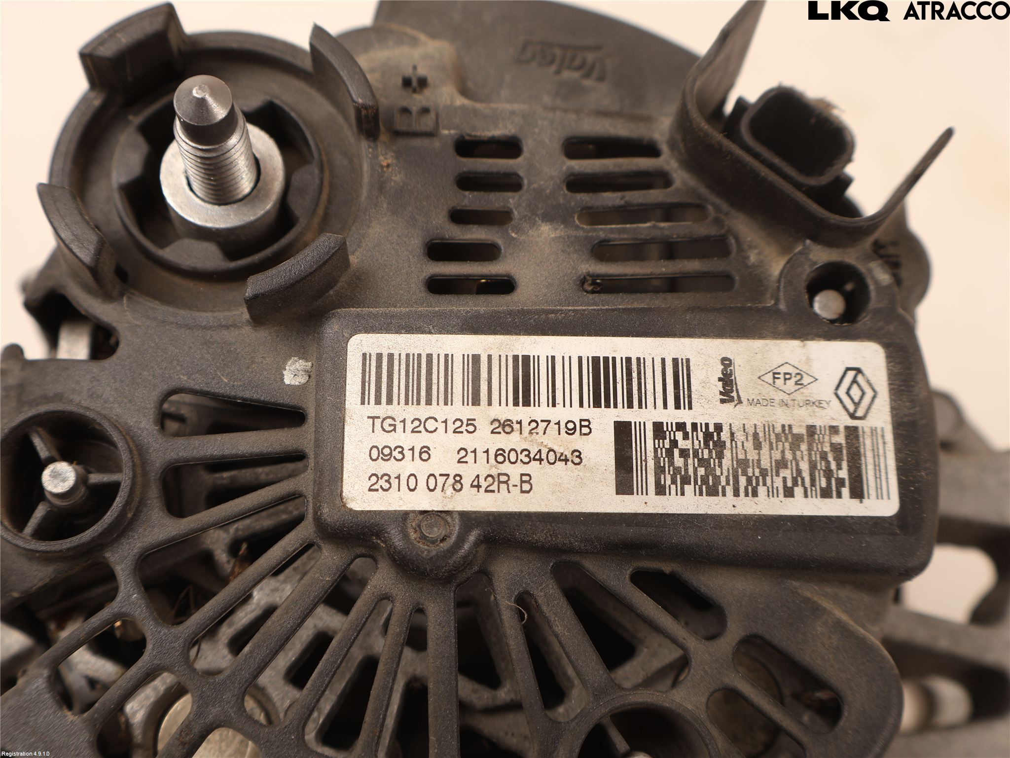 Dacia DUSTER 10-17 Dynamo