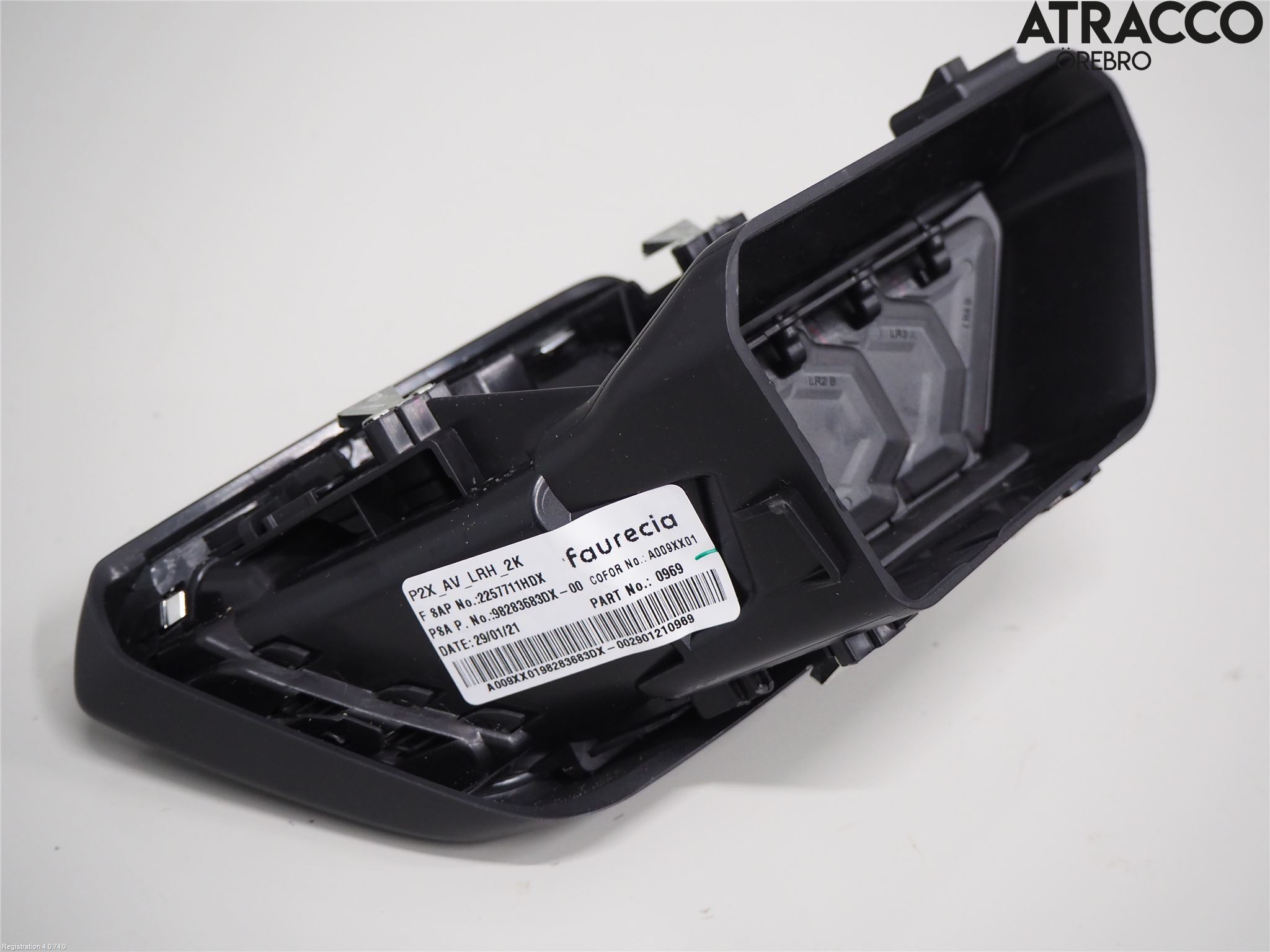Peugeot 2008 13-20 Dashbord Kanal - Dyse