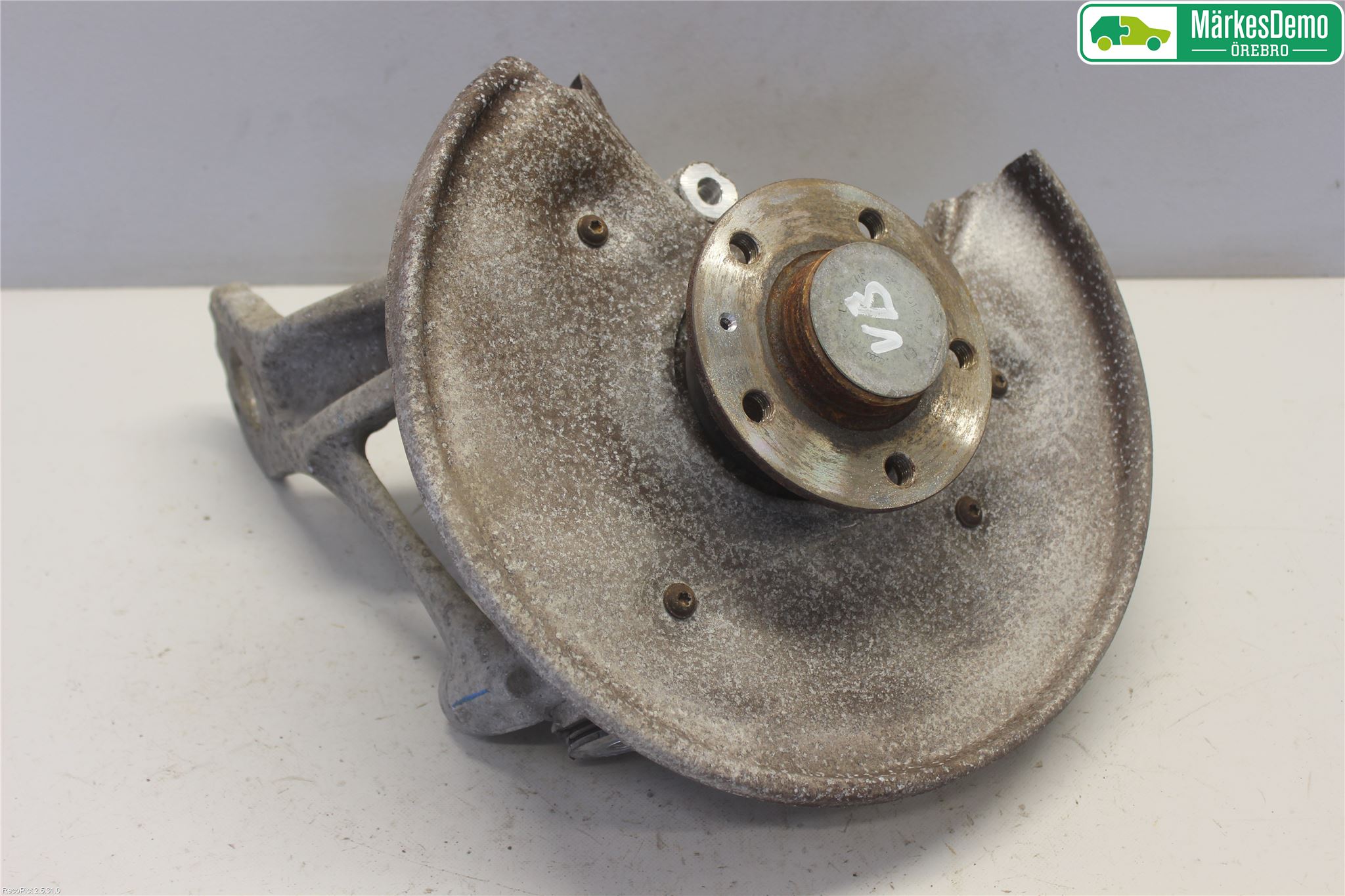 Audi A6/S6 4G 11-18 Spindel Vb