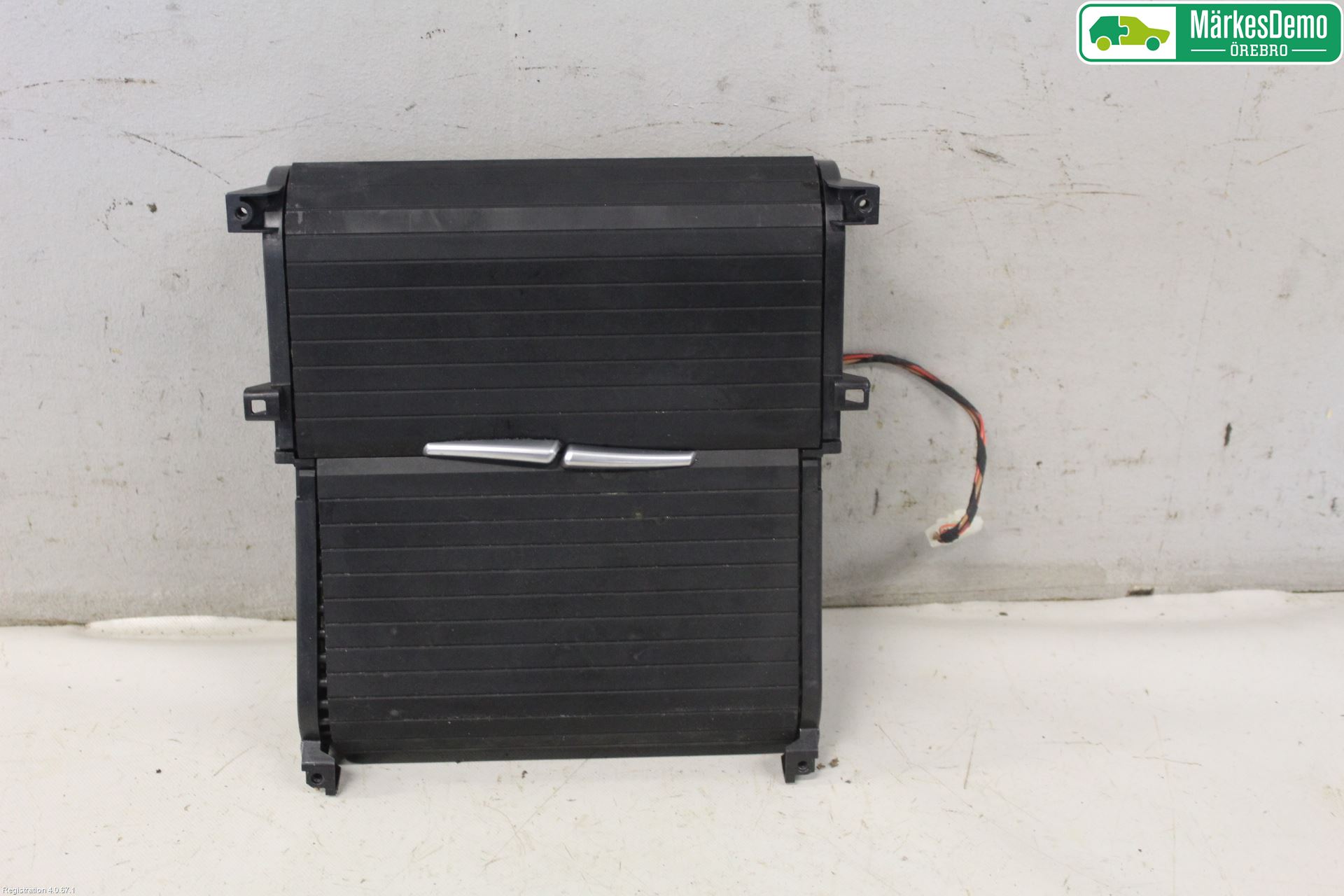 BMW X6 E71/E72   08-14 Innr Koppholder