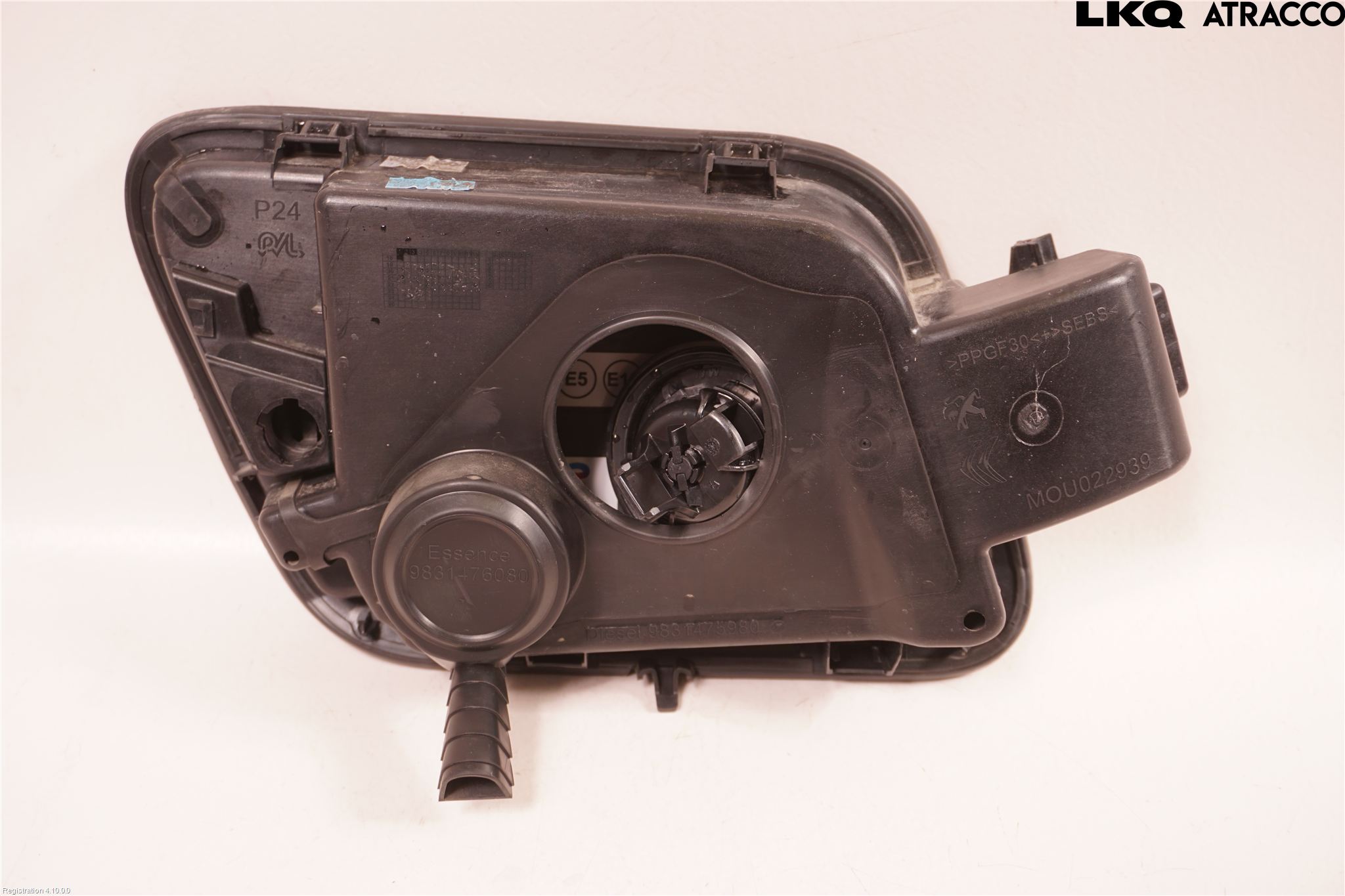 Peugeot 2008/E-2008 20- Drivstoff Tankluke