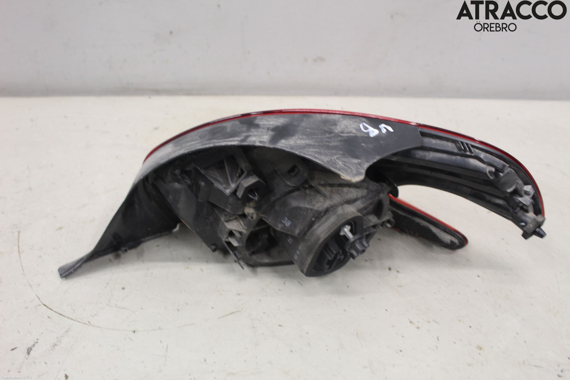 Peugeot PEUGOT 208 16-19 Baklykt Venstre