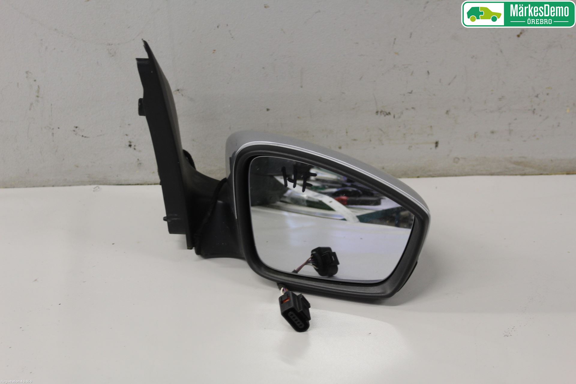 Volkswagen VW UP! / E-UP! Speil H M-El Justering