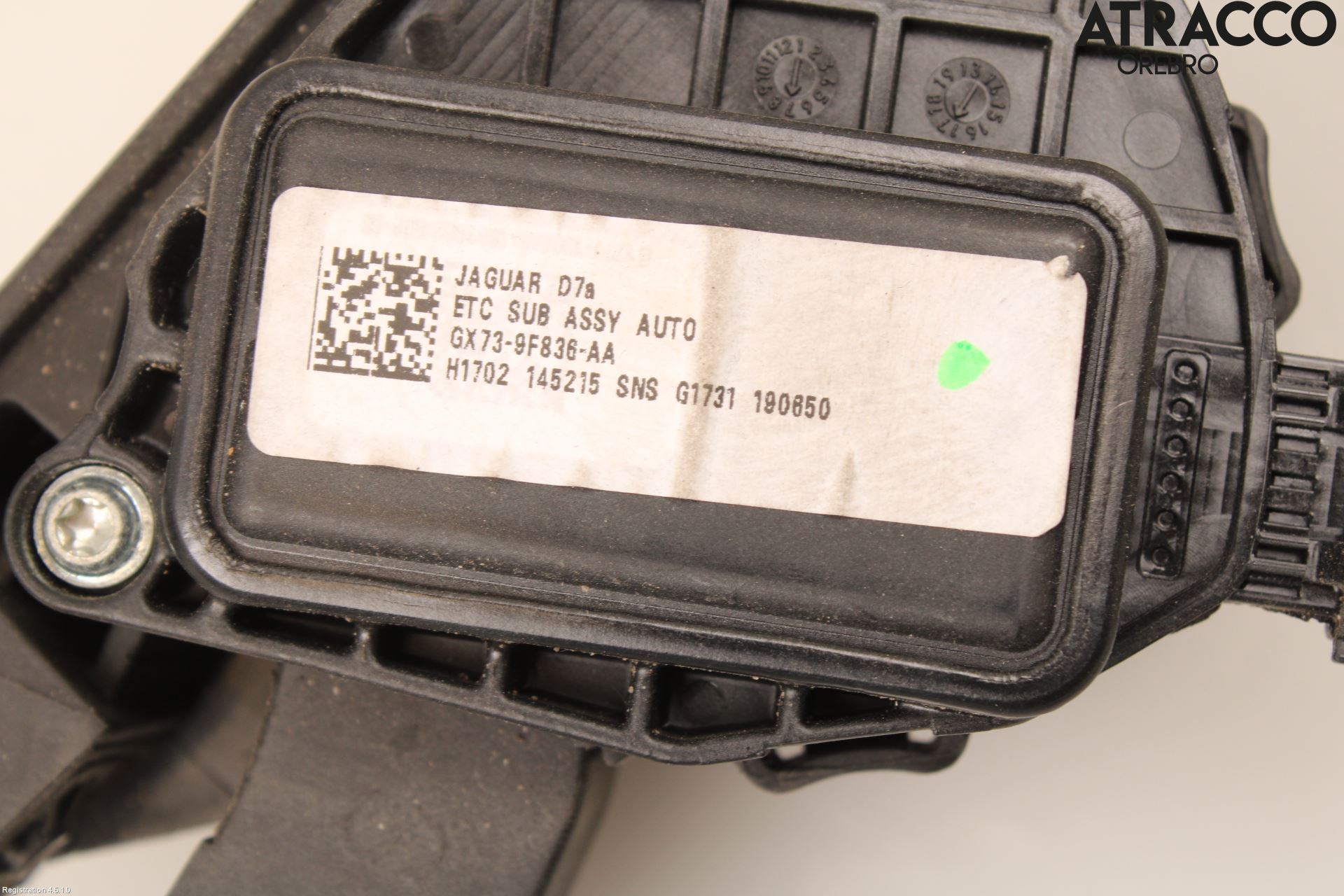 Jaguar XE (X760) 15-24 Gasspedal