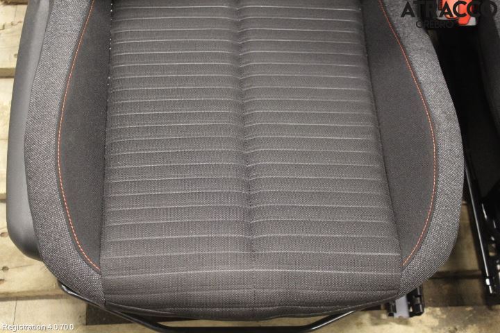 Peugeot 2008/E-2008 20- Innr Sete Foran Høyre