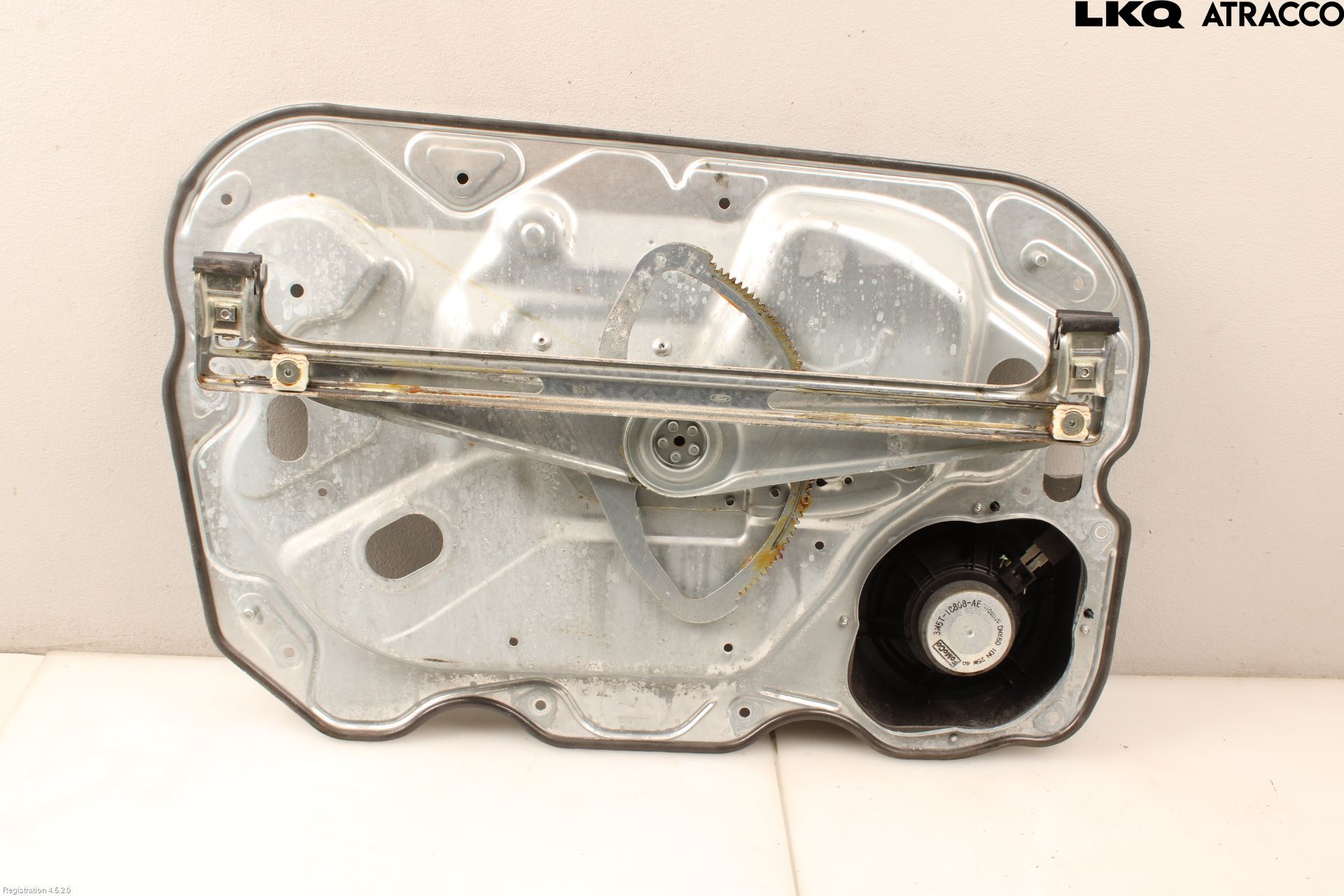 Ford FOCUS     04-07 Vindusheis