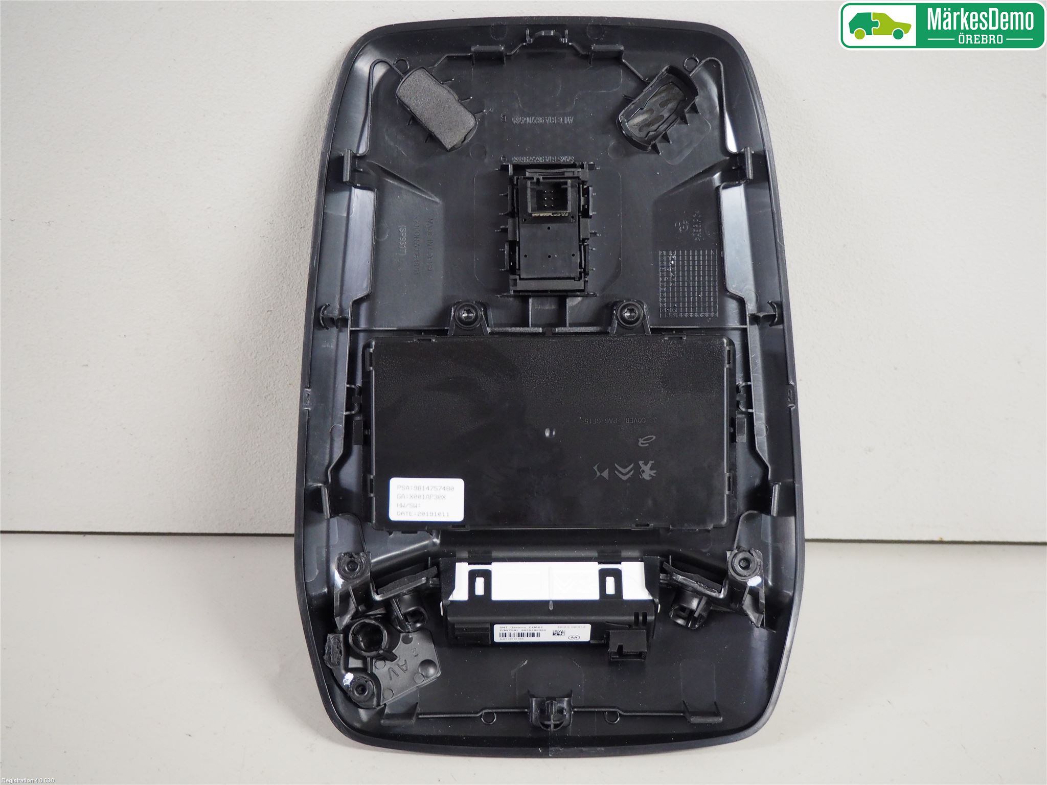 Peugeot 208/E-208 20- Innr Taklys