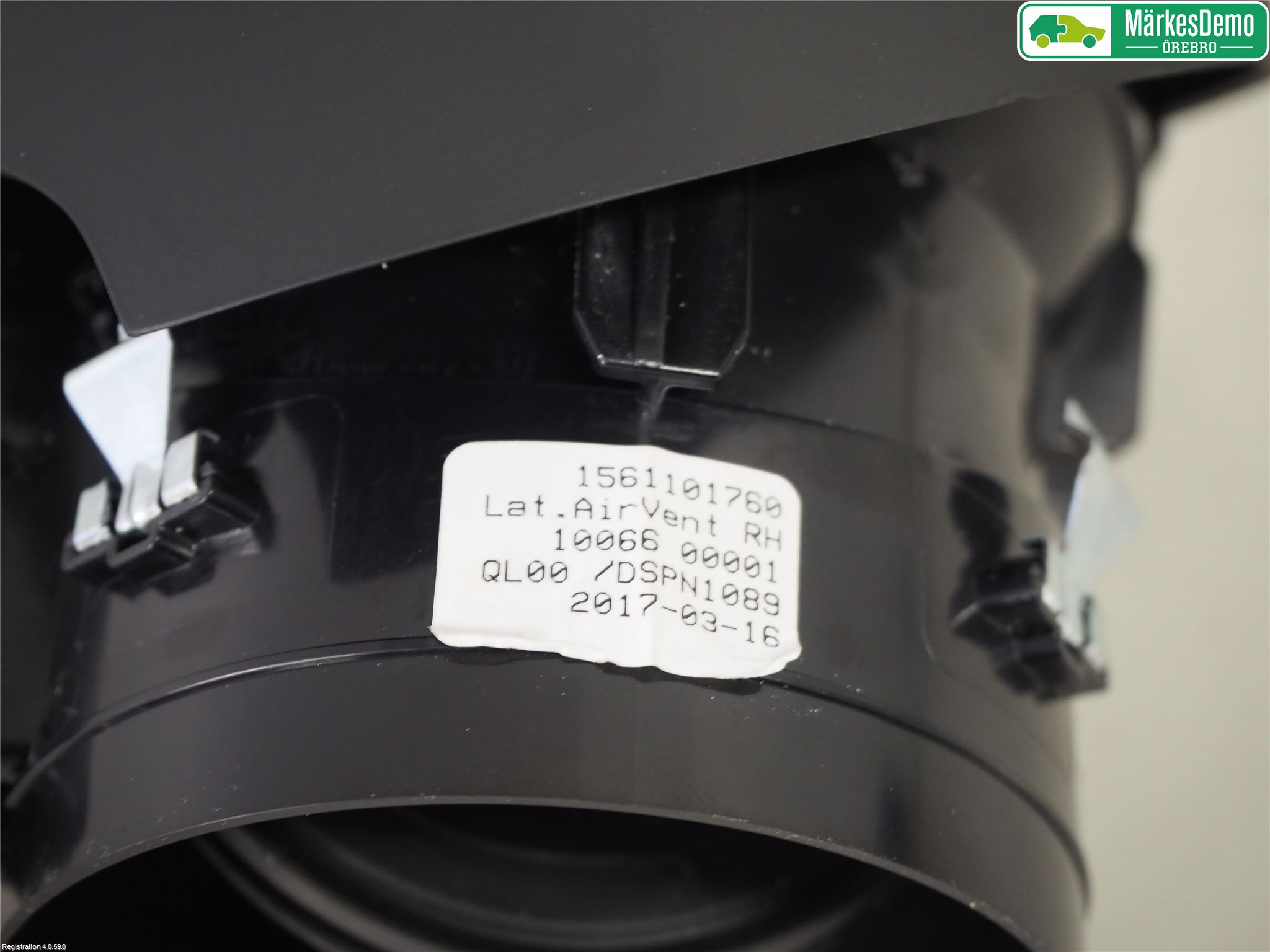 Alfa GIULIA Dashbord Kanal - Dyse