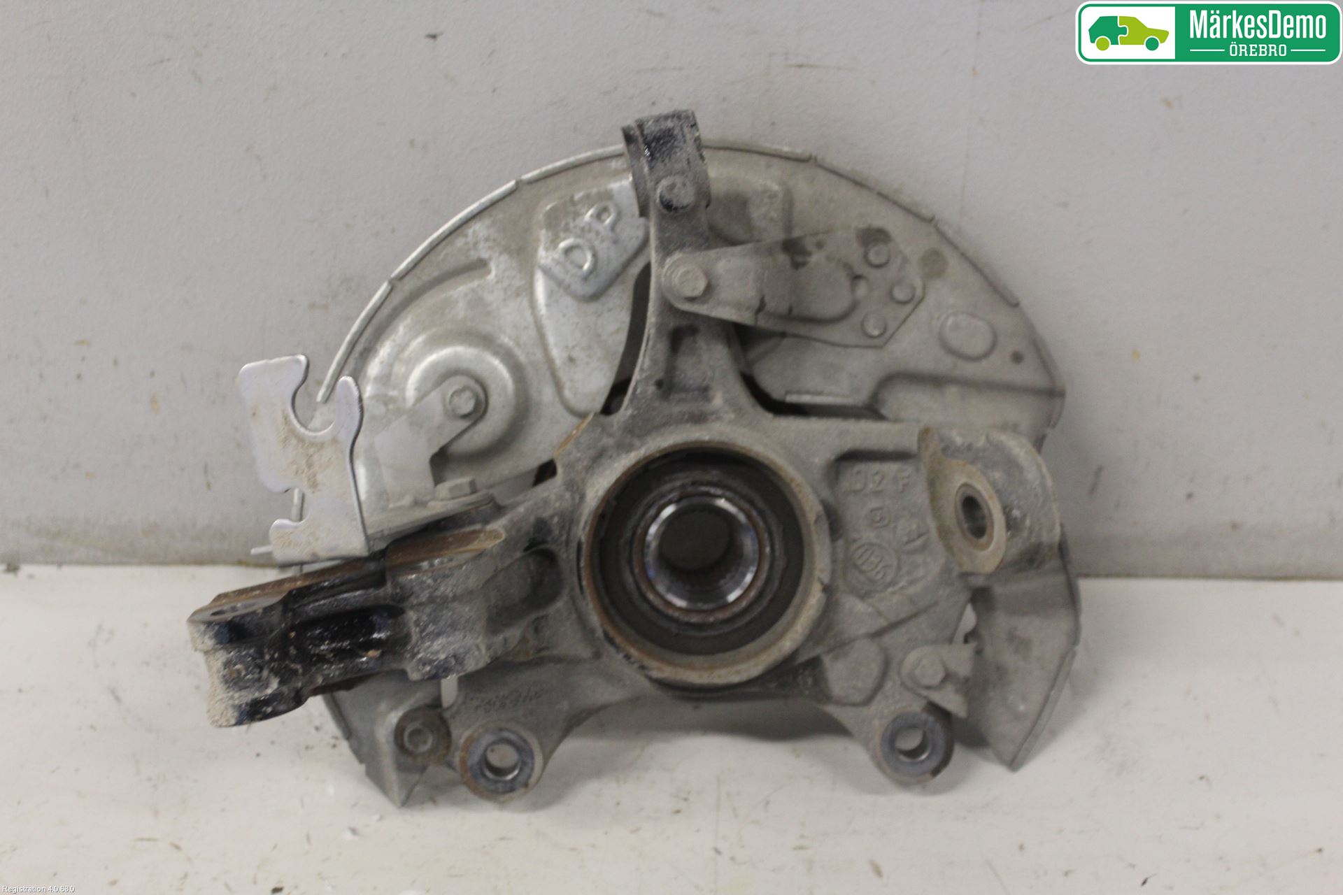 Peugeot 308 14-21 Spindel Hf