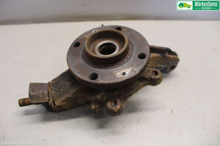 Peugeot PARTNER 08-15 Spindel Hf