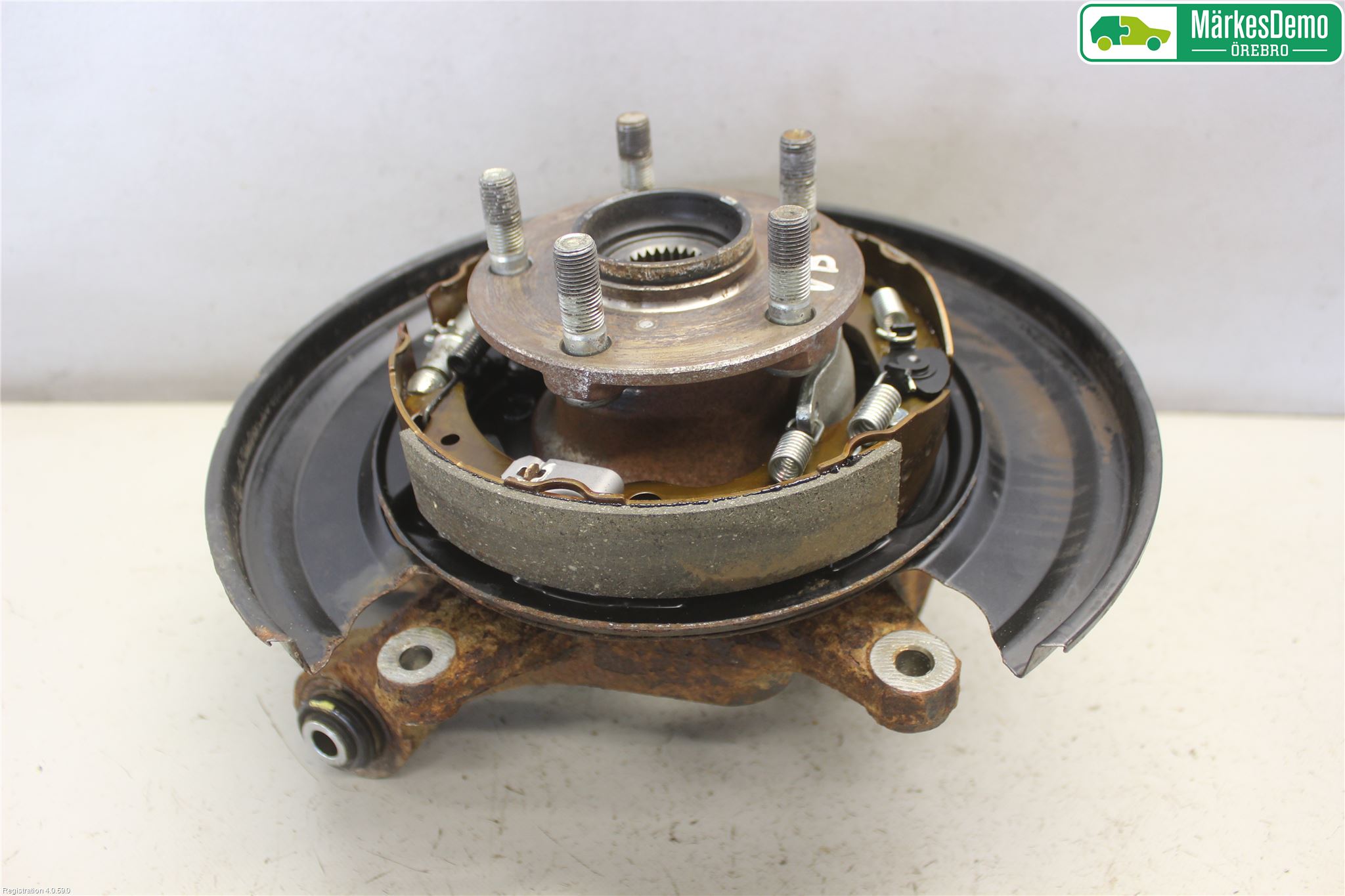 Subaru OUTBACK 10-15 Spindel Vb