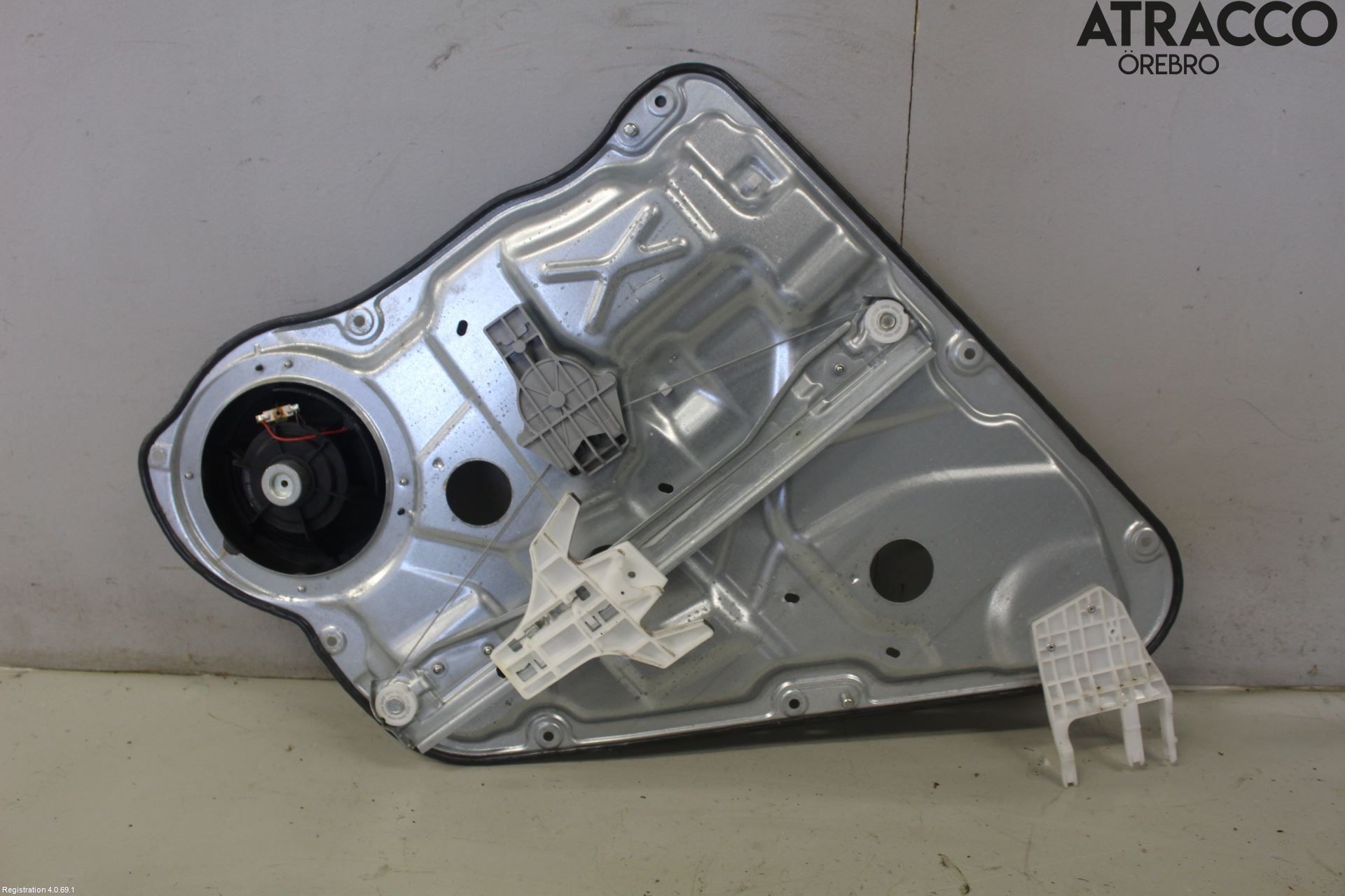 Kia CEED 06-12 Vindusheis