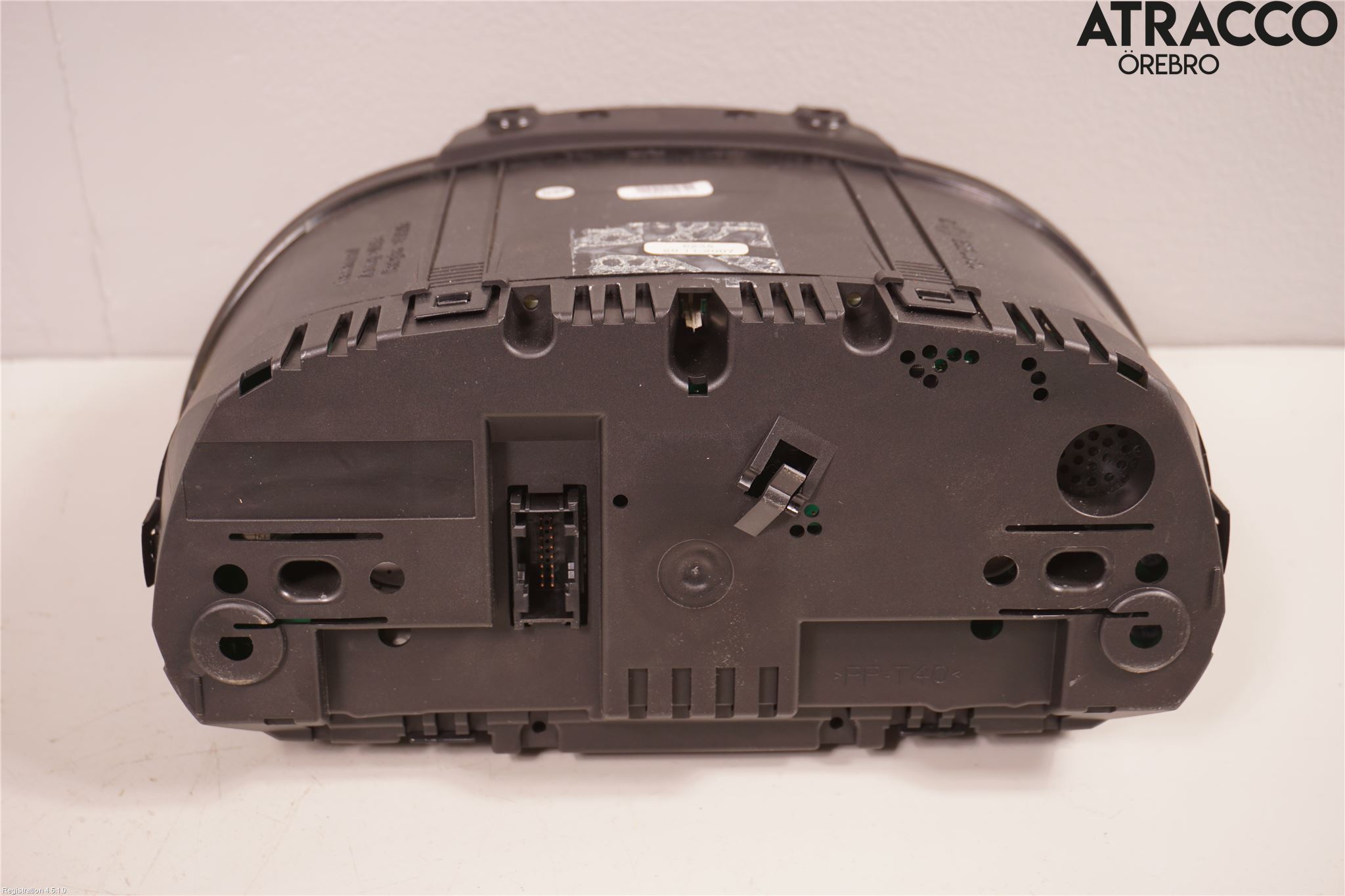 BMW 1 E87/81 5D/3D 03-11 Instr Kombinert