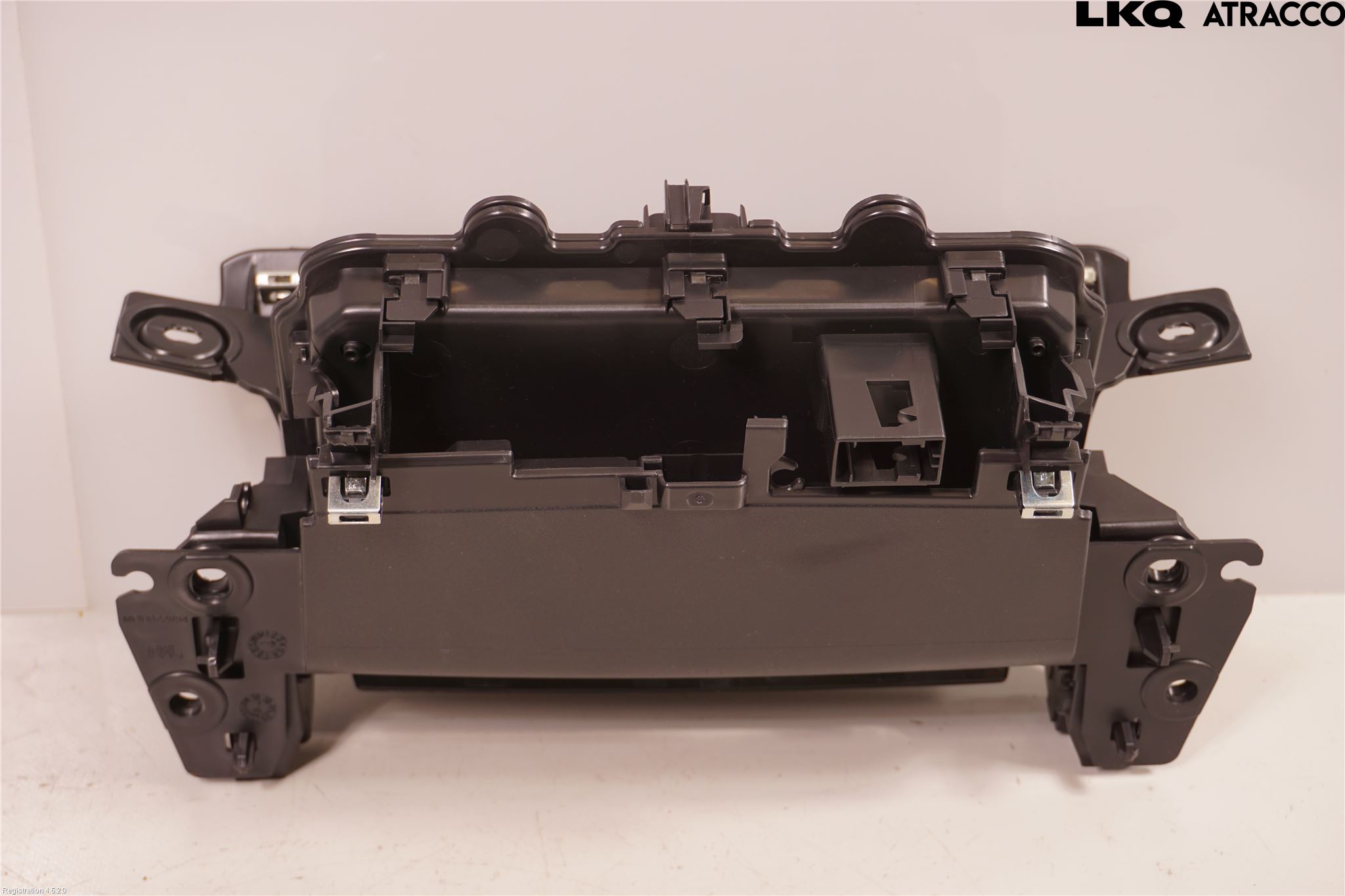 Peugeot 2008/E-2008 20- Innr Oppbevaringsrom