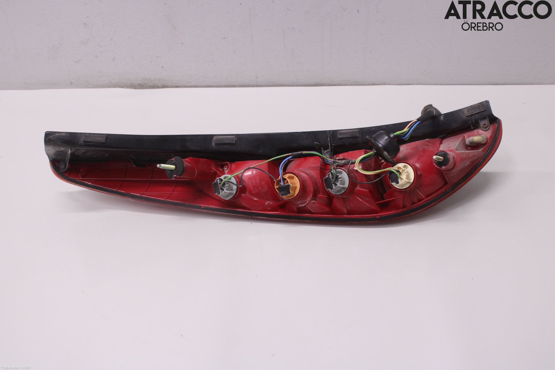 Ford MONDEO     01-06 Baklykt Høyre