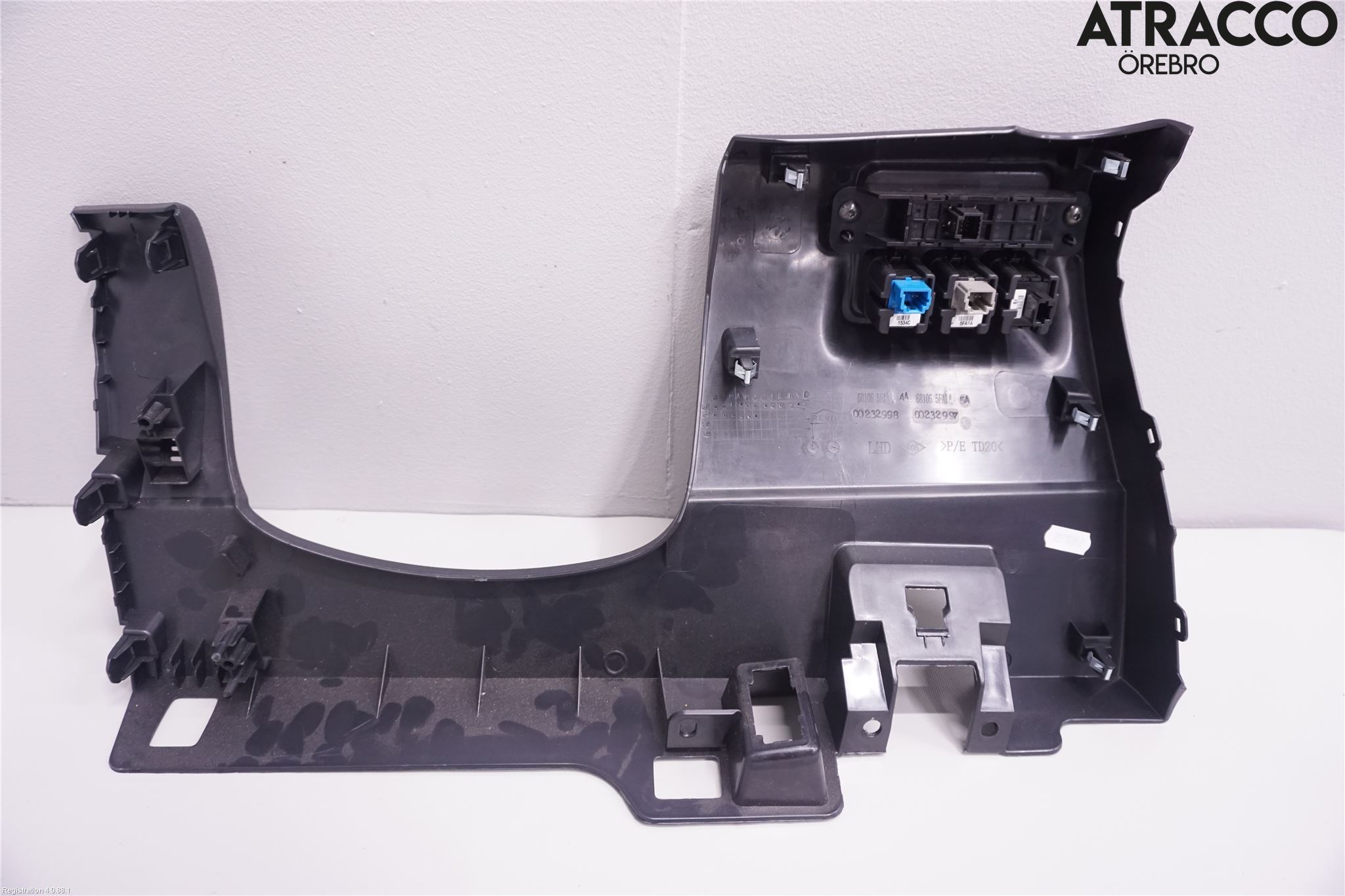 Nissan MICRA 17- Innr Dashbord Sparkeplate