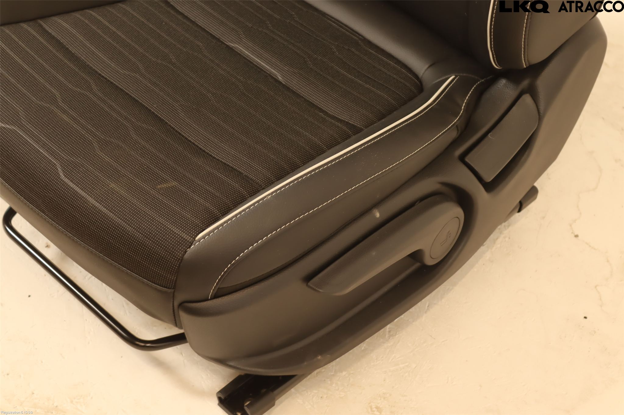 Kia STONIC 18->> Innr Sete Foran Venstre