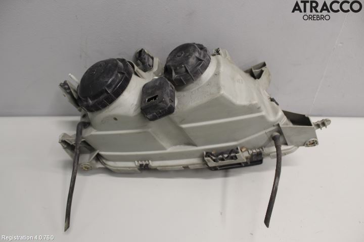 Saab 9-5 -05 Frontlykt Venstre