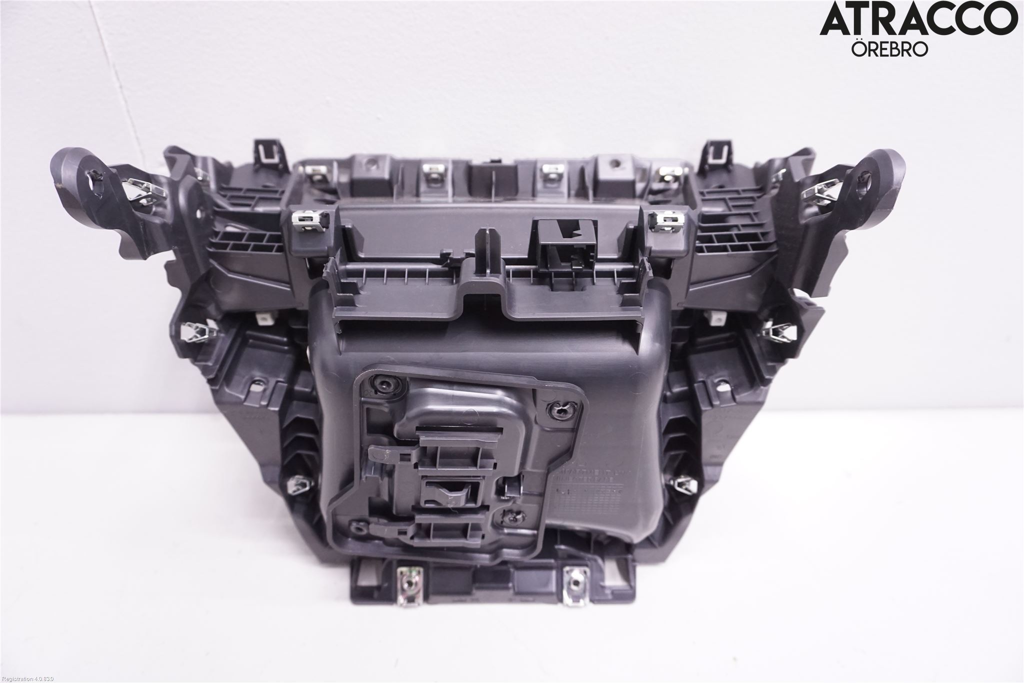 Peugeot 2008/E-2008 20- Innr Oppbevaringsrom