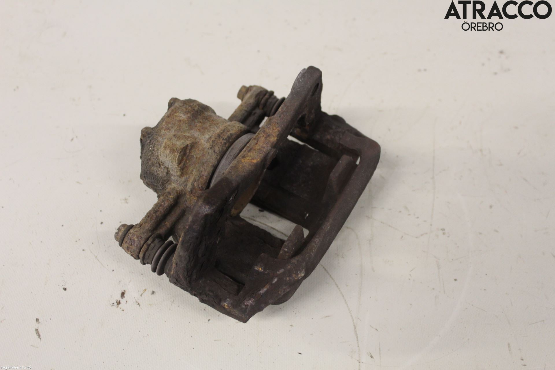 Mitsubishi COLT   04-08 Bremsecaliper Foran Høyre