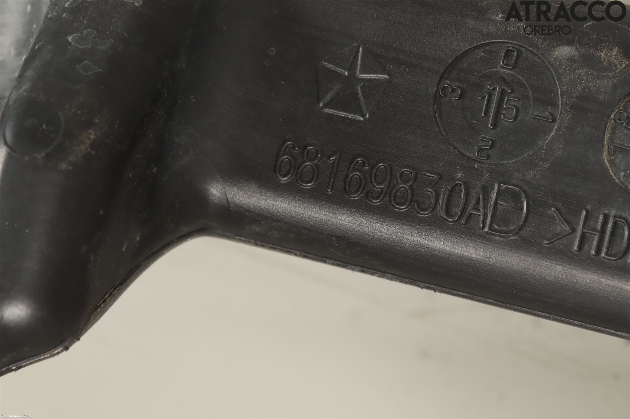 Dodge PICK UP RAM 81- Spylerbeholder Frontrute