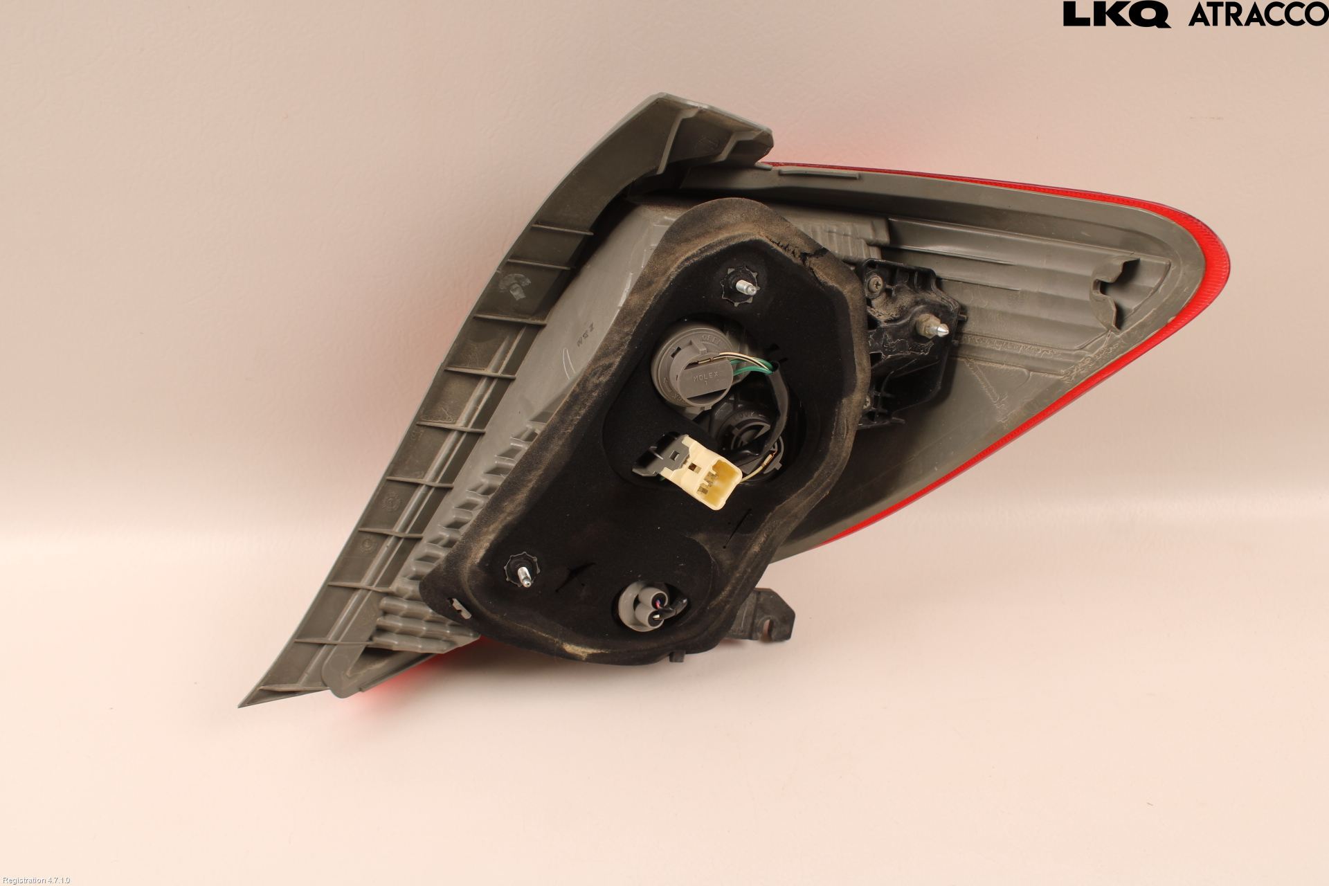 Toyota YARIS XP130 12-14 Baklykt Venstre