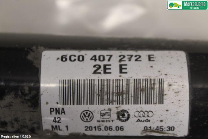 Volkswagen VW POLO 10-17 Drivaksel Foran Kompl Høyre