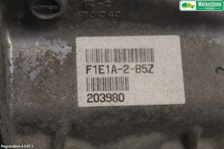 Mitsubishi OUTLANDER 13-21 Navgir Elektrisk
