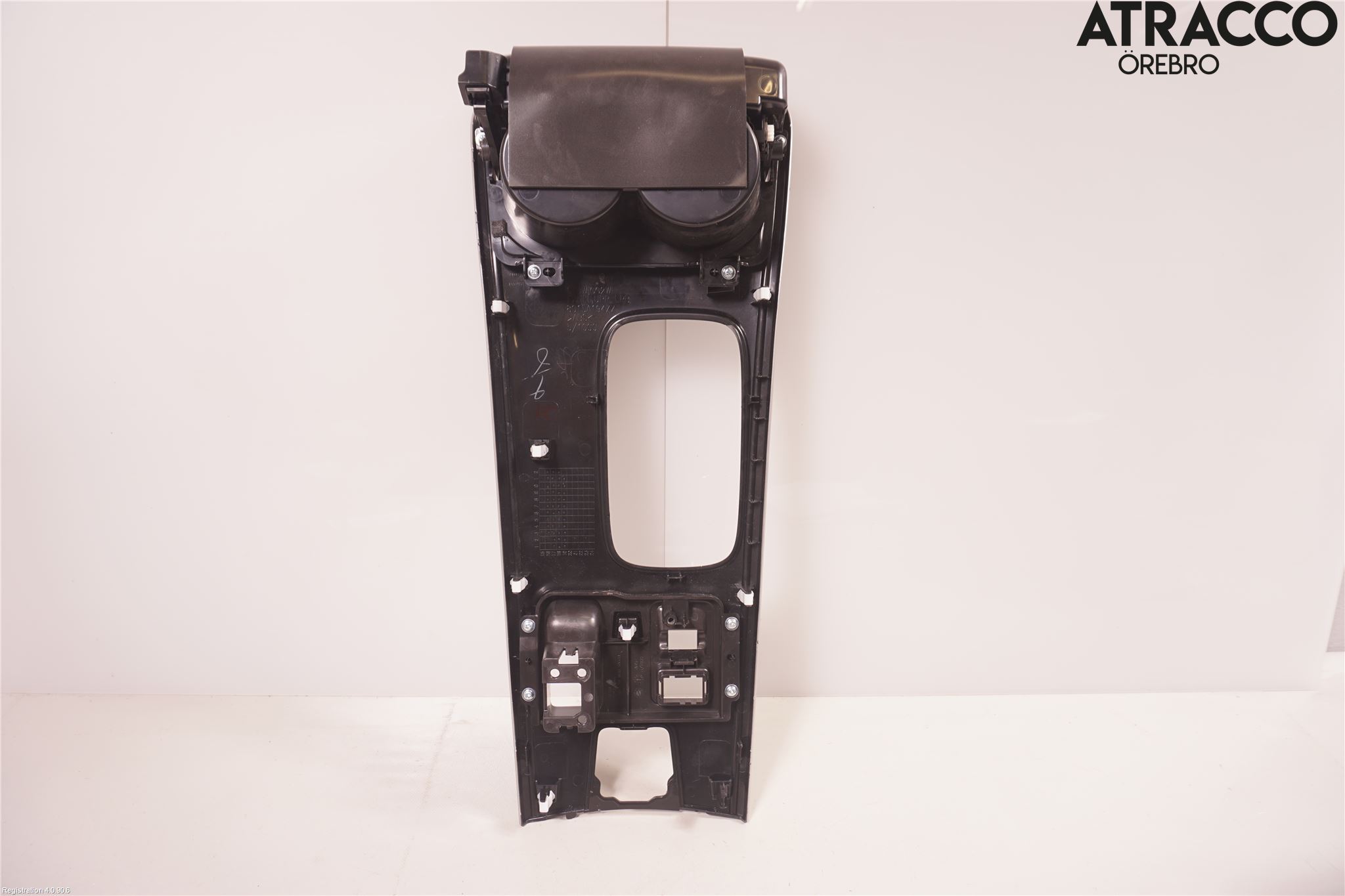 Mitsubishi OUTLANDER 13-21 Instrumentkonsoll Gulv