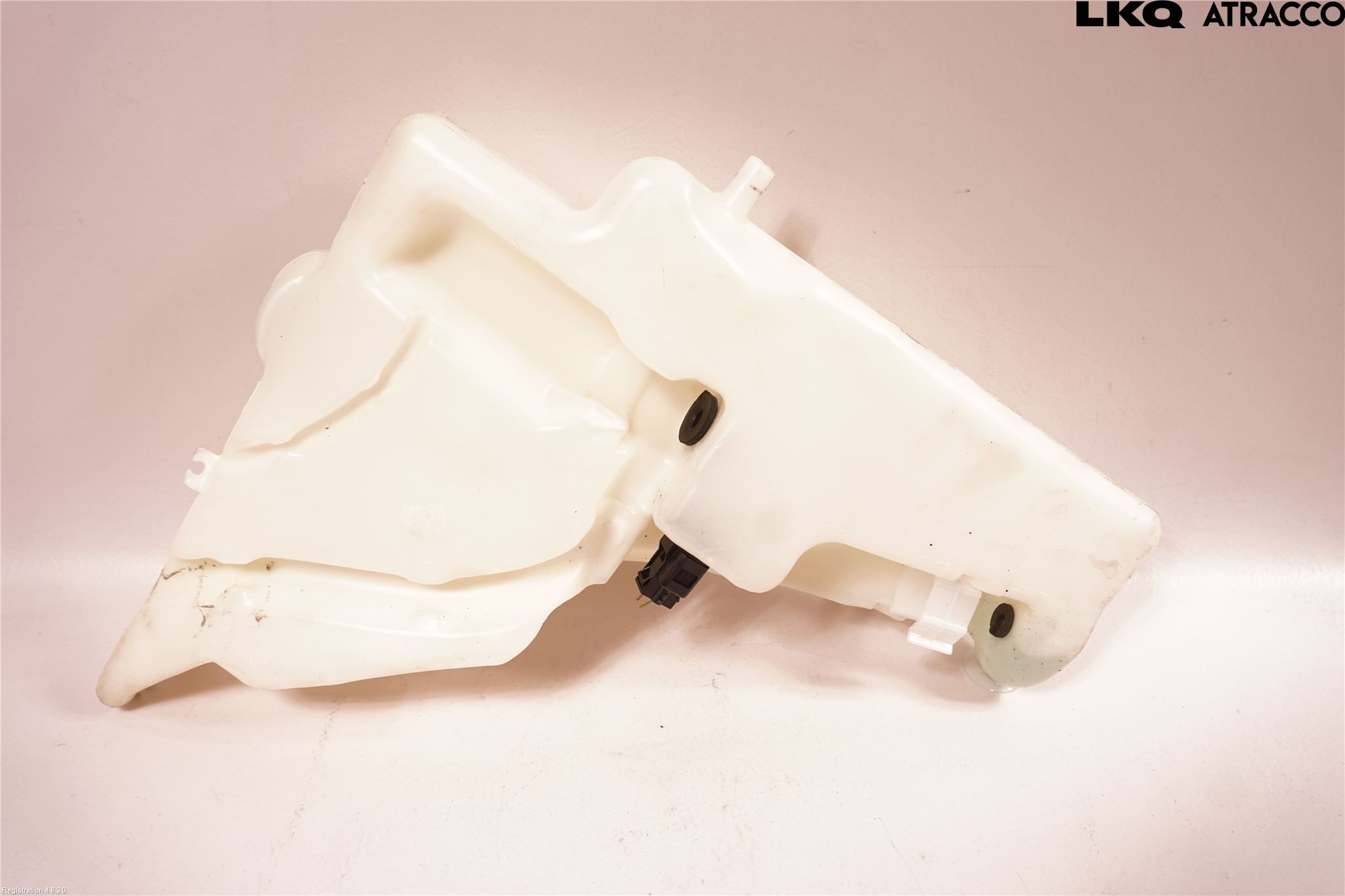 Audi A4 12-15 Spylerbeholder Frontrute-Lykte