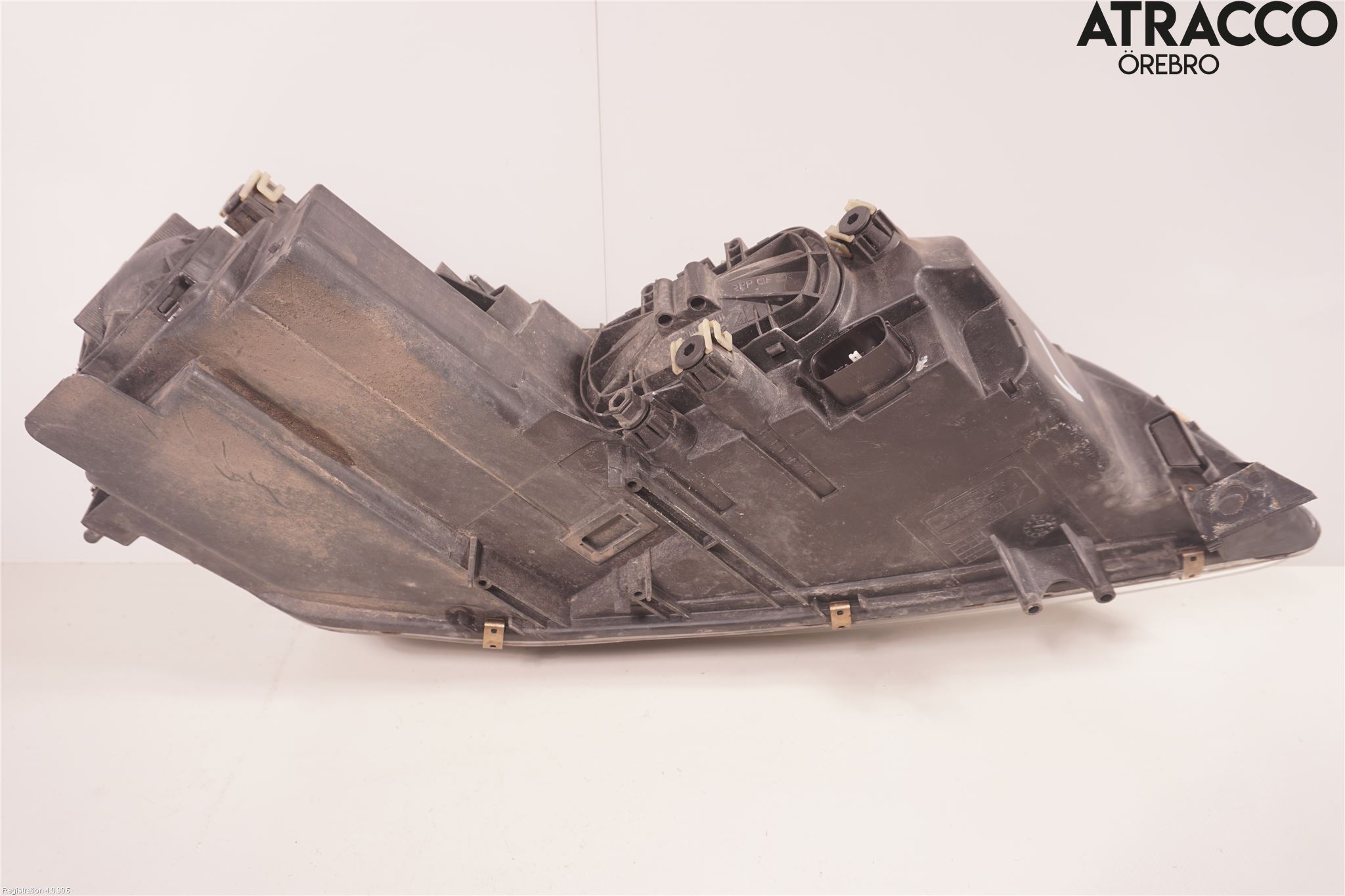 Mazda 6 02-08 Frontlykt Venstre